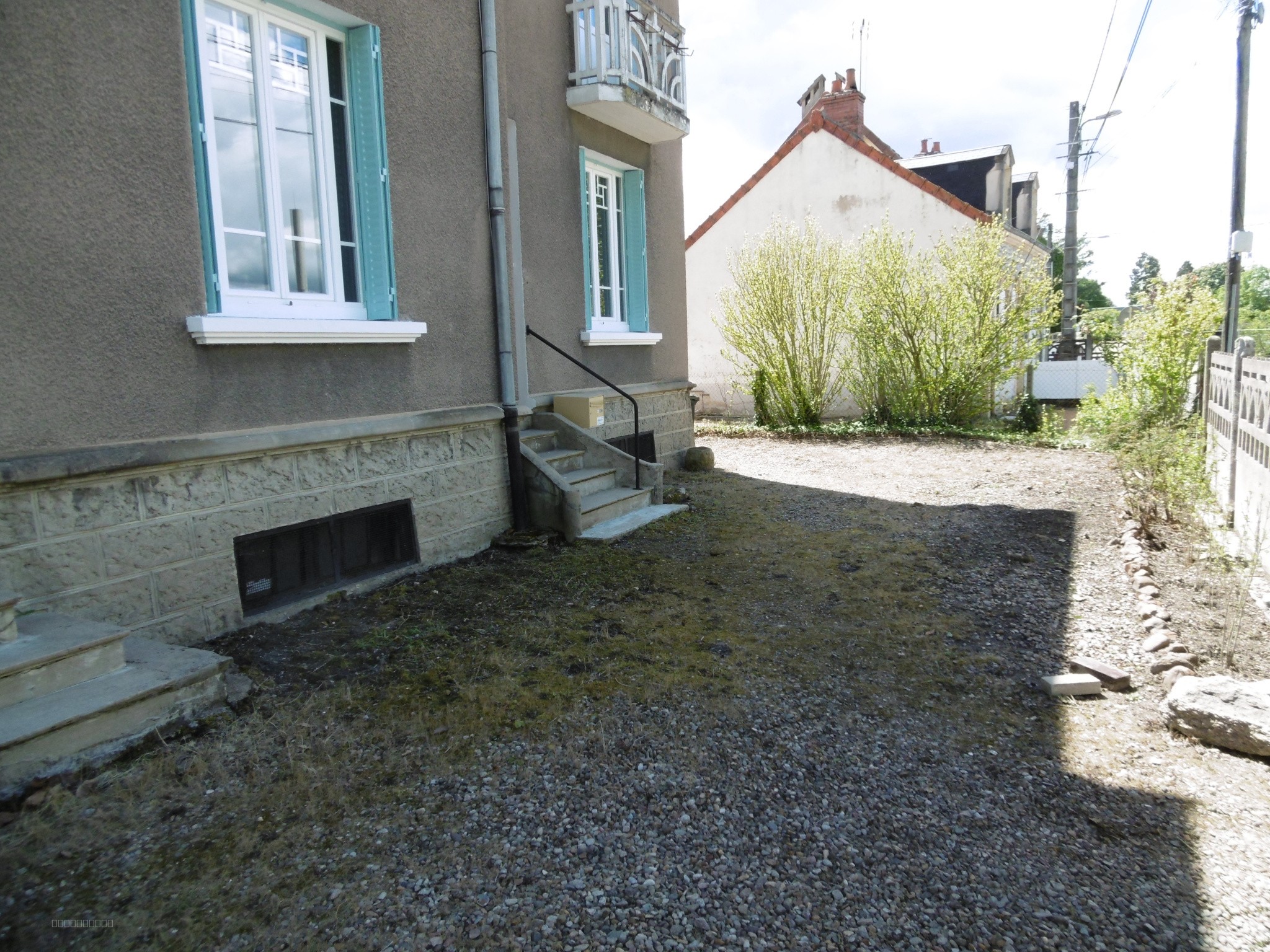 location digoin — photo 14