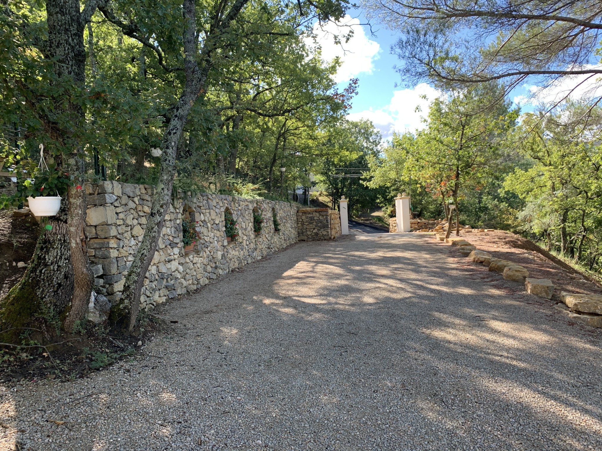 BAUDUEN MAISON D'HOTE 4 APPARTEMENTS POUR LOCATION SAISONNIERE VUE SUR LE LAC — photo 19
