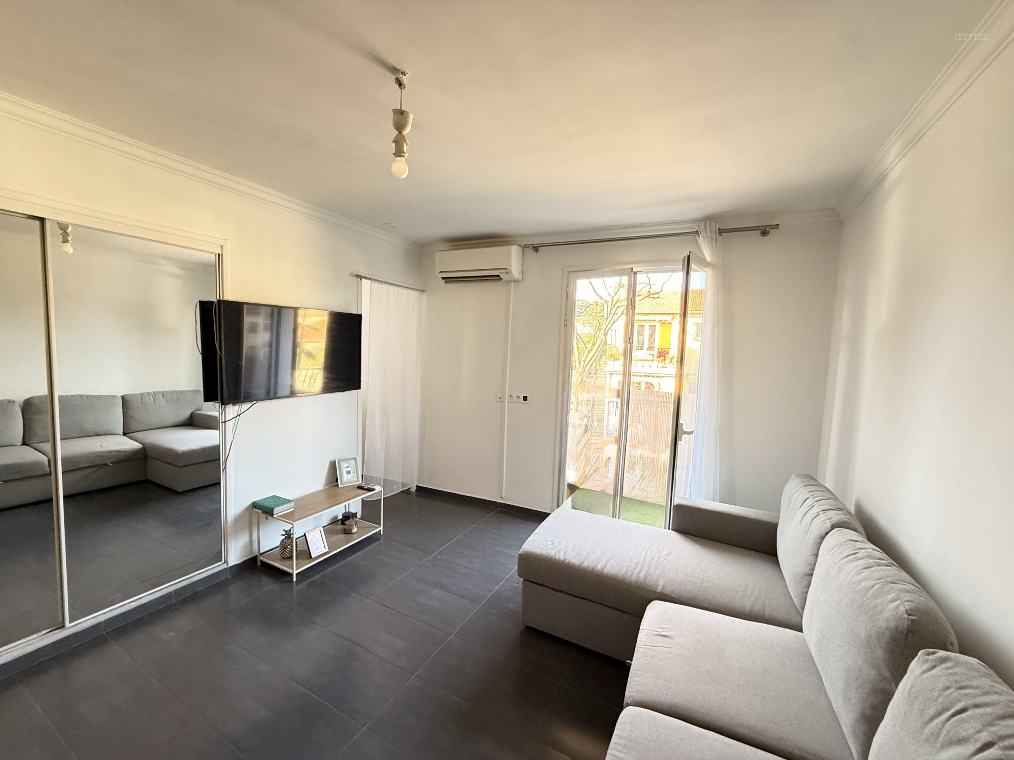 Appartement T1 , rénové avec balcon au centre ville — photo 3