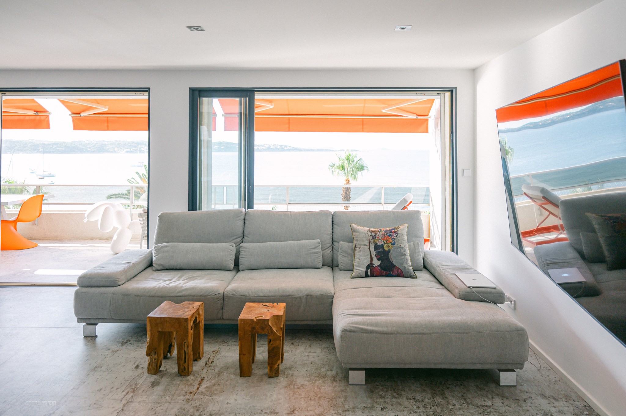 Appartement de prestige avec vue mer panoramique sur la baie de Bandol — photo 2