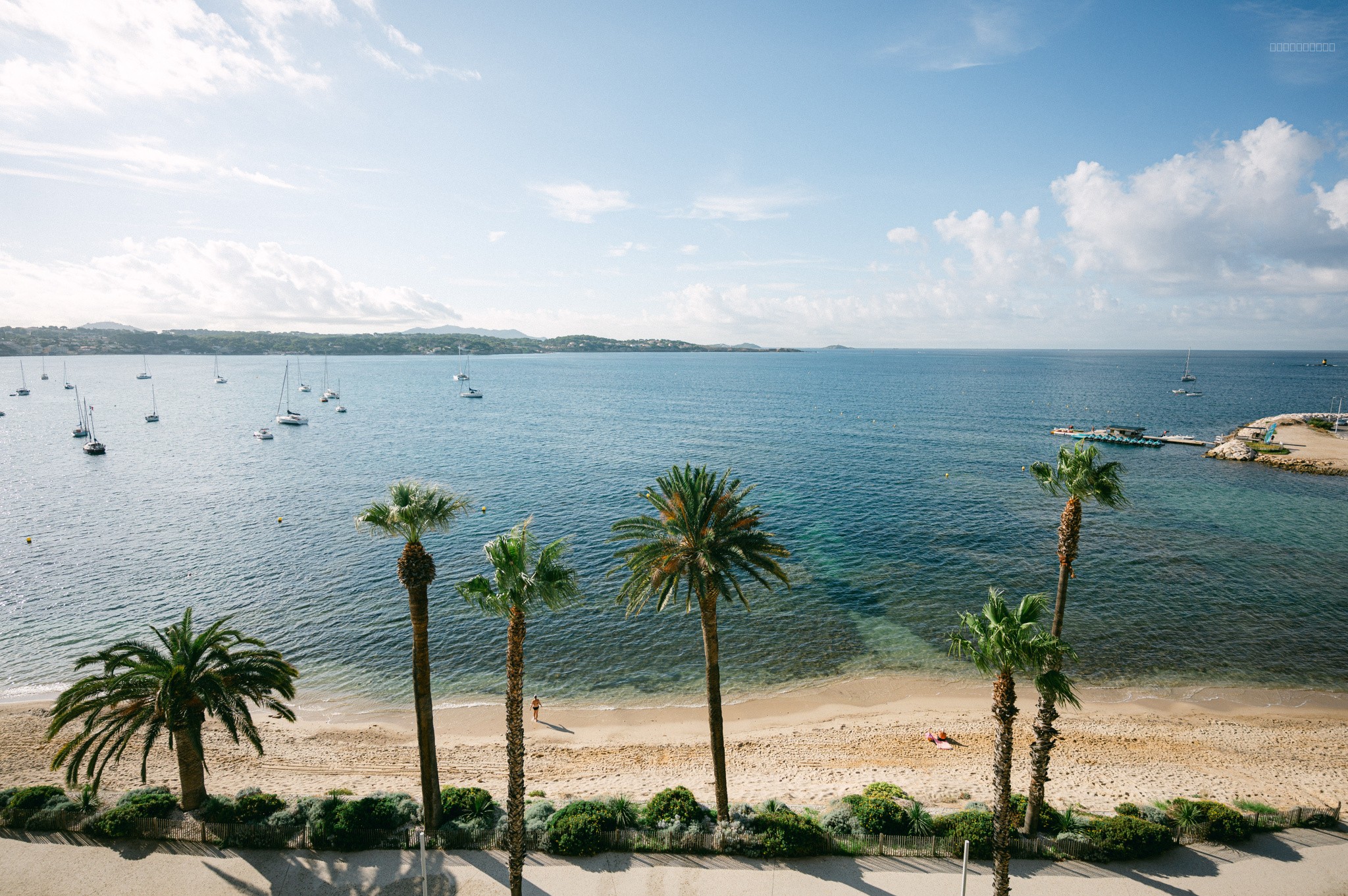 Appartement de prestige avec vue mer panoramique sur la baie de Bandol — photo 3