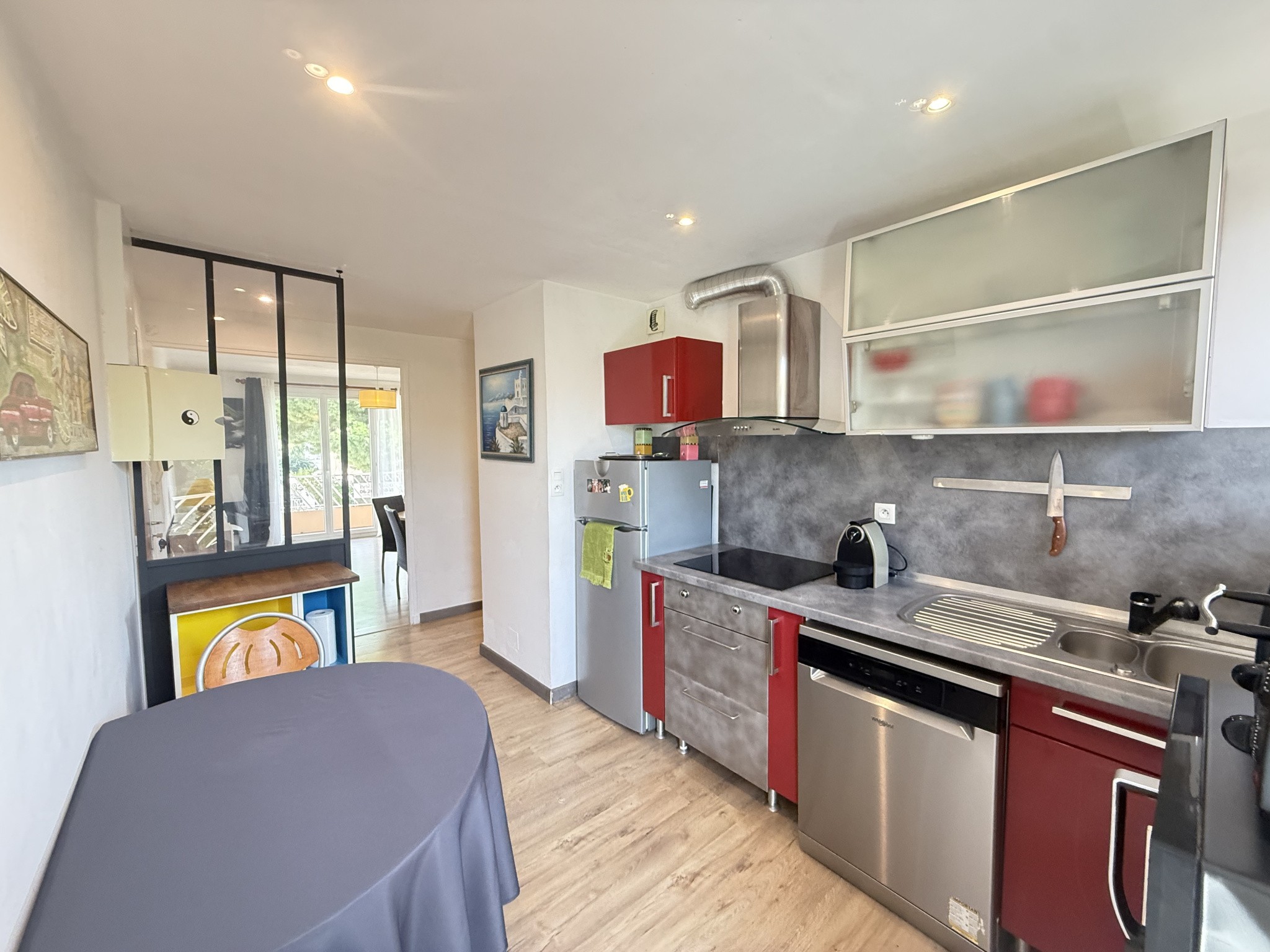 Appartement T3 rénové proche du centre ville de SANARY — photo 4