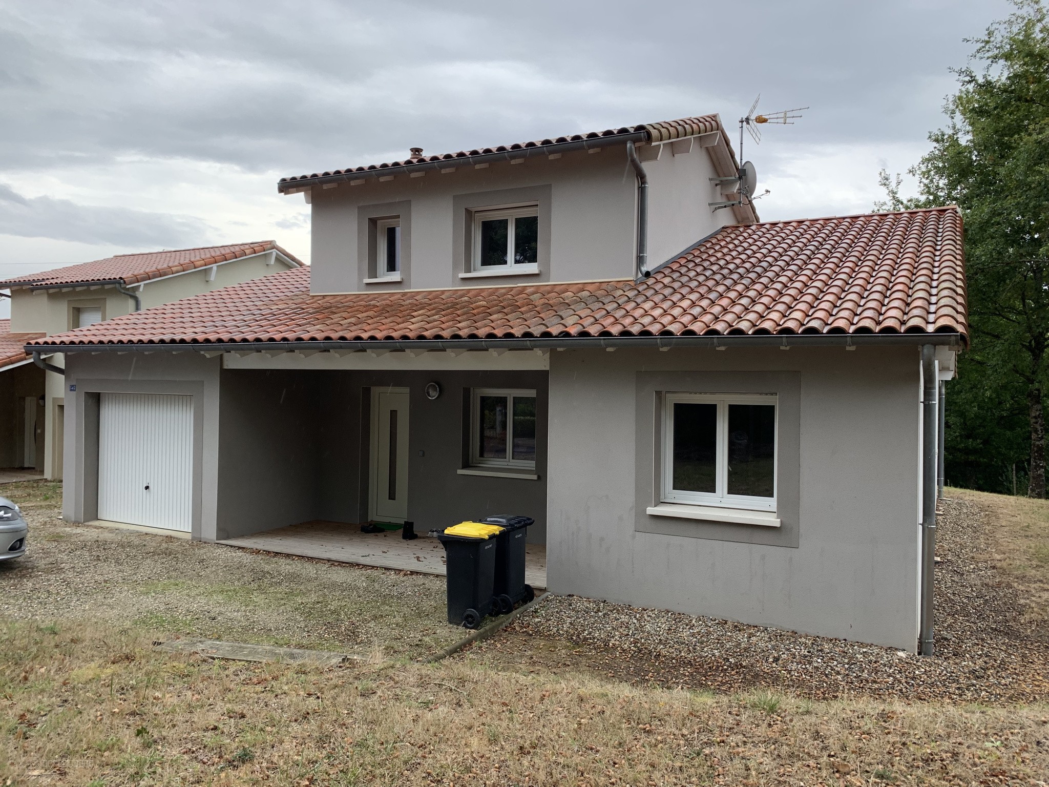 MAISON RECENTE A VENDRE HAUTEUR DE BON ENCONTRE — photo 2