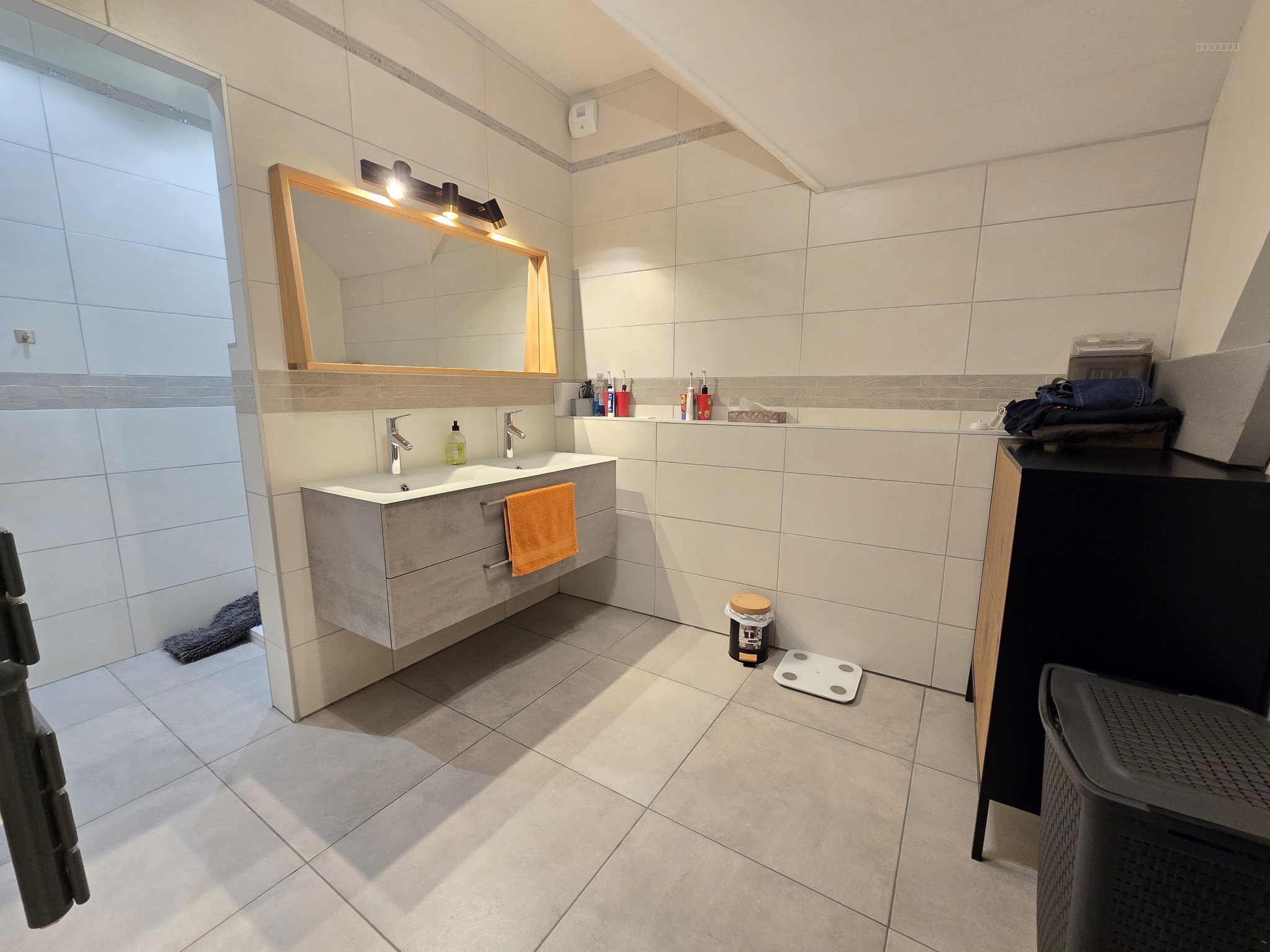 Appartement/Maison de 6 pièces de 177m2 dans un corps de ferme rénové à Chavanod — photo 13
