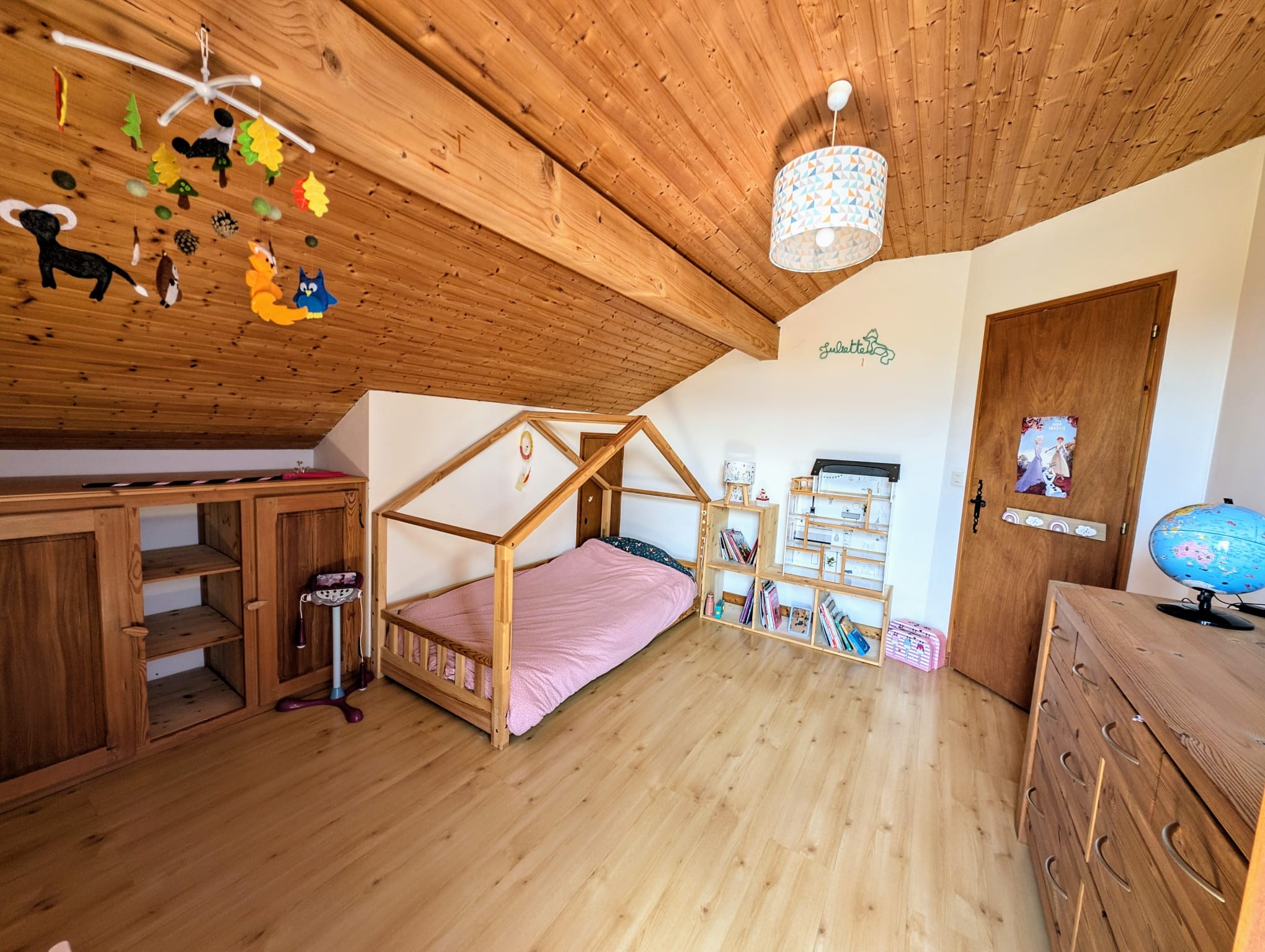 Groisy , Maison de 197m2 avec studio indépendant sur 1500 m2 de terrain — photo 12
