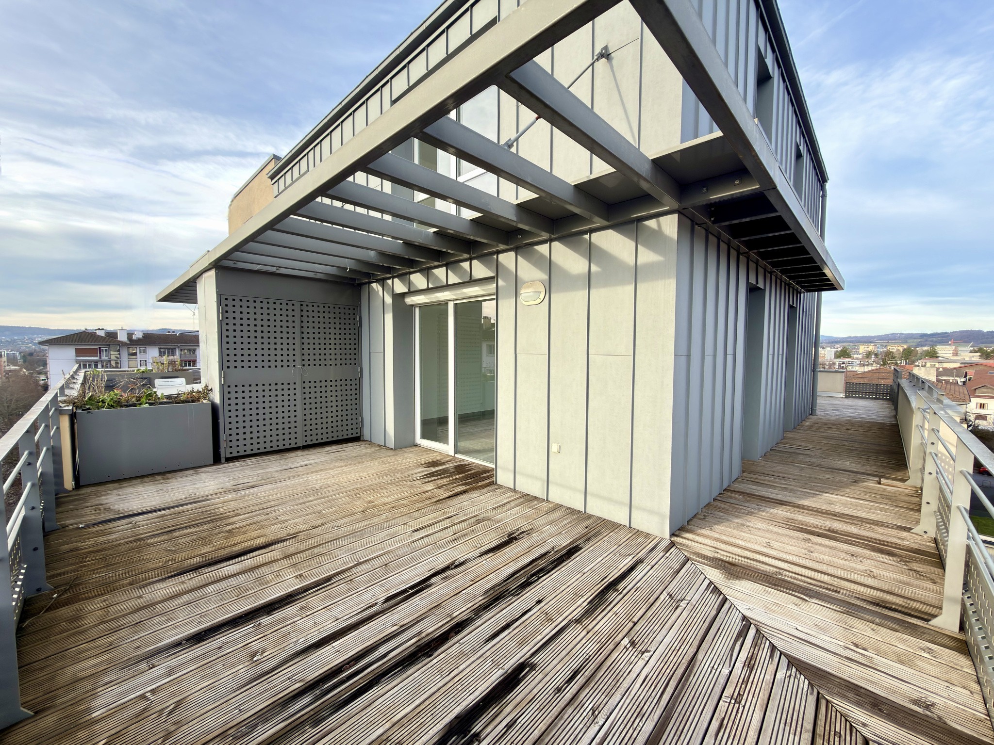T5 Duplex avec 50 m2 terrasse - Annecy garage — photo 11