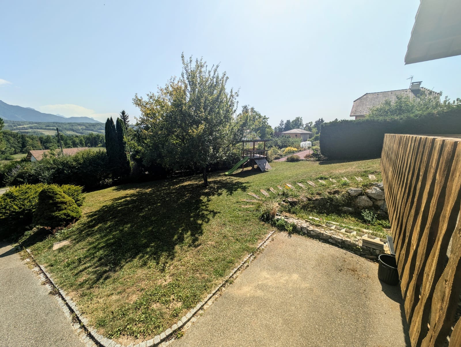 Groisy , Maison de 197m2 avec studio indépendant sur 1500 m2 de terrain — photo 9
