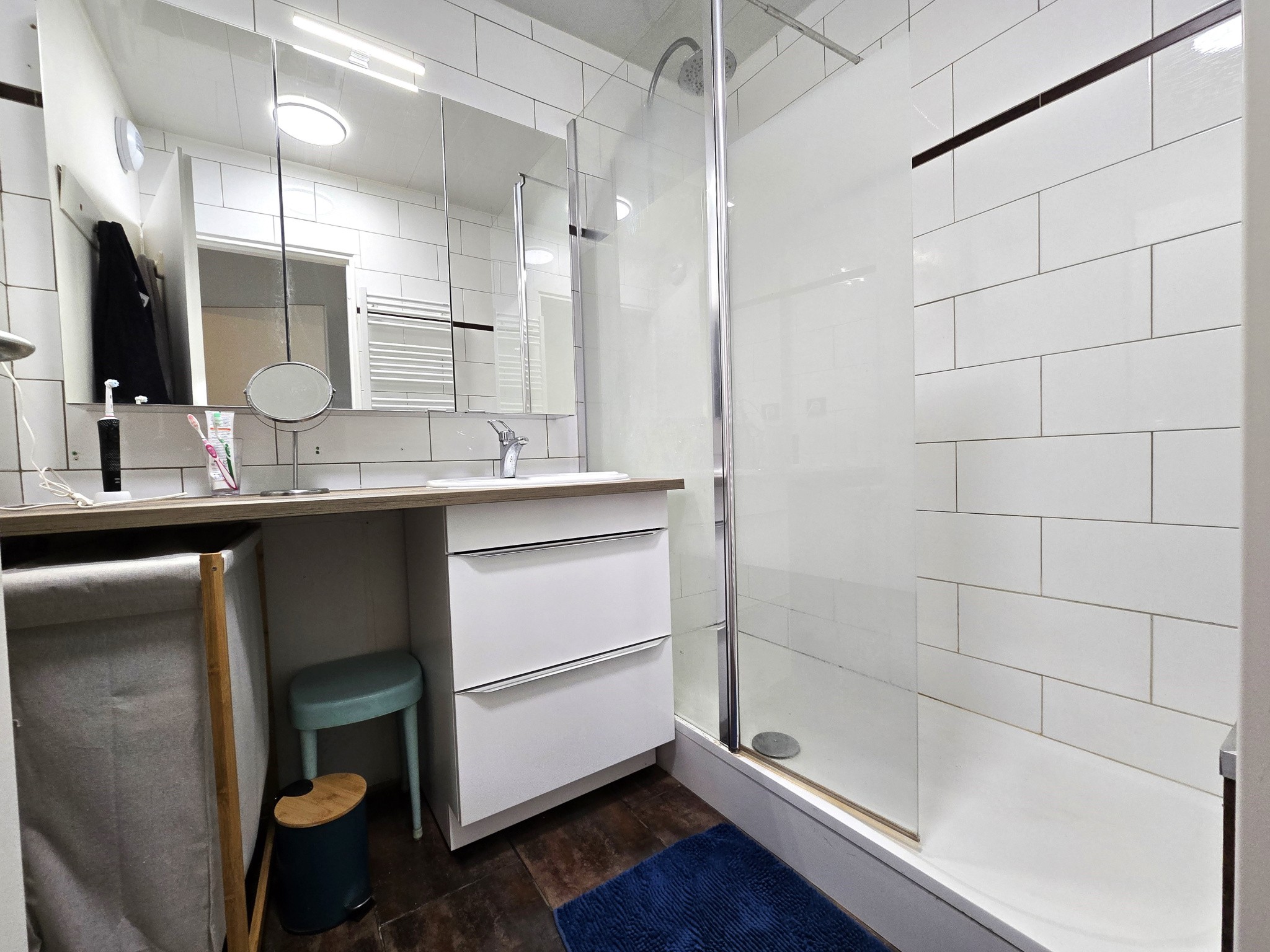 A vendre T4 traversant avec ascenseur   Proche Thiou — photo 6