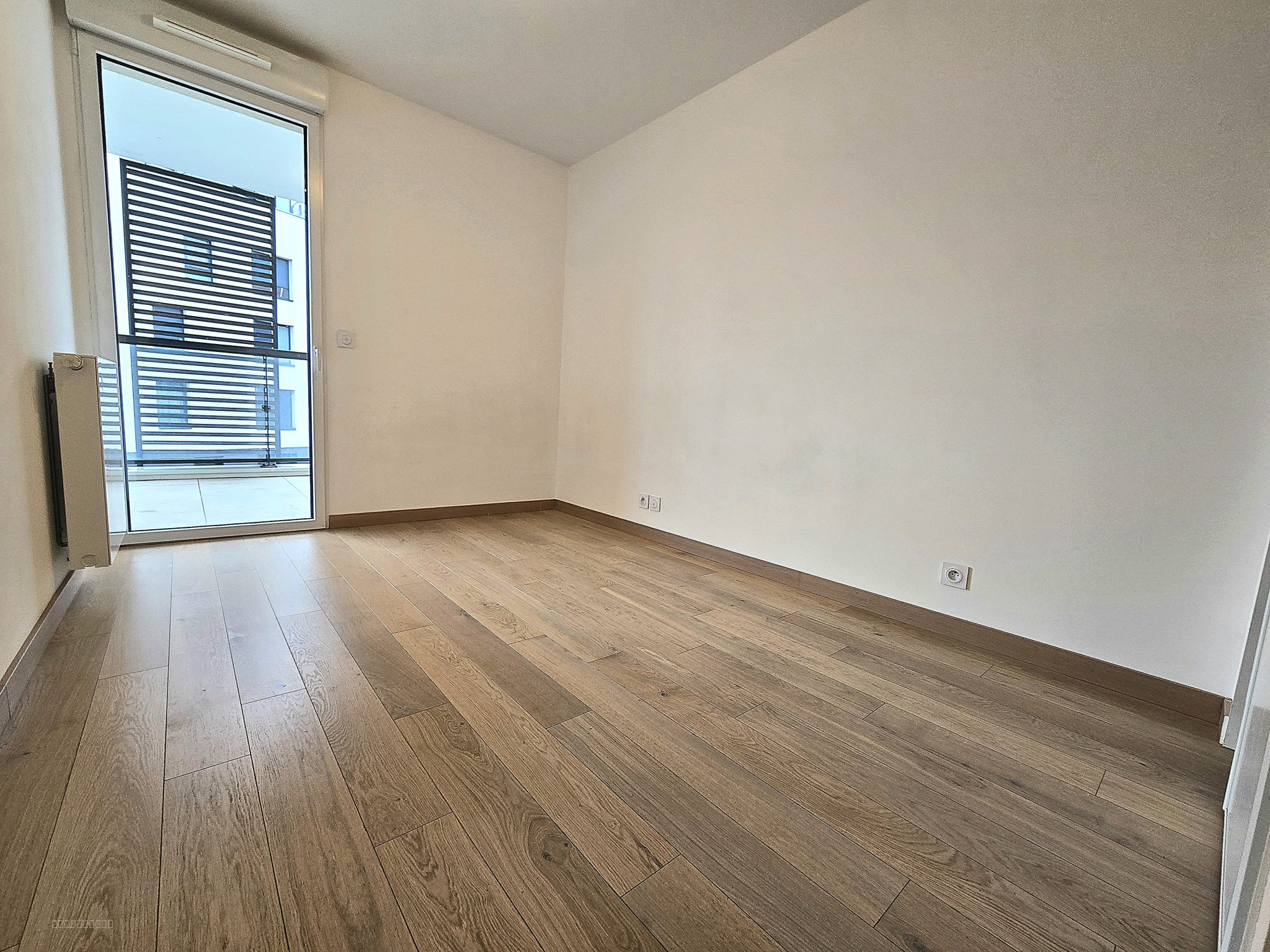 Récent appartement 3 pièce avec garage sécurisé en sus — photo 6