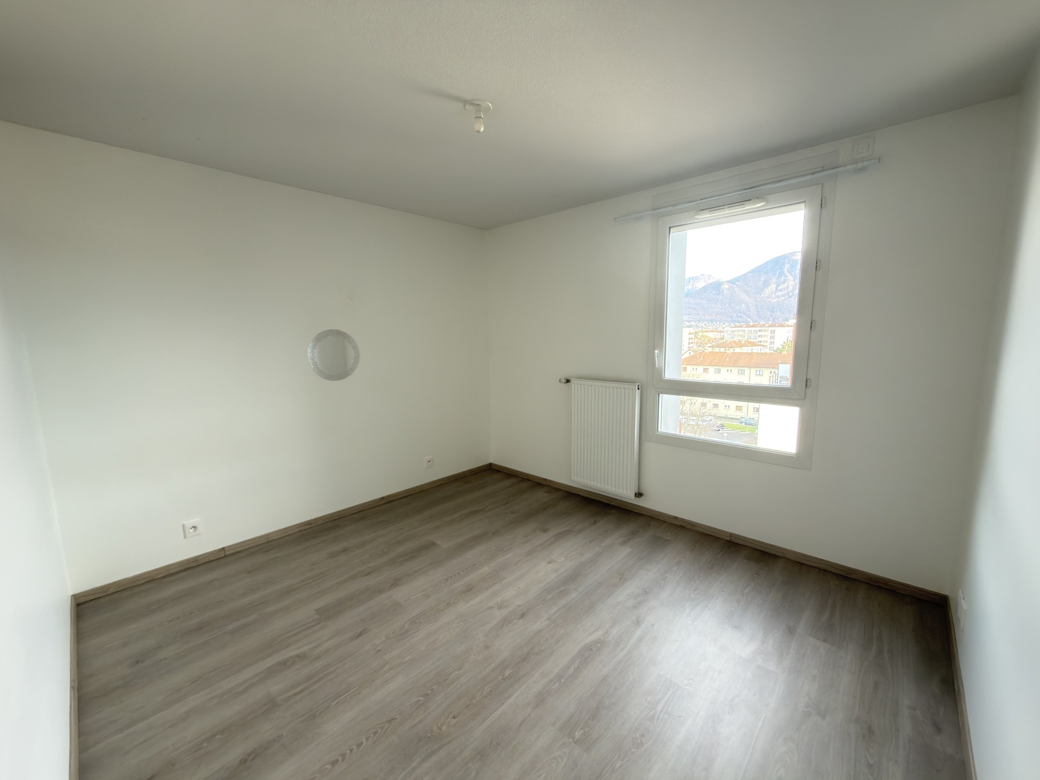 T5 Duplex avec 50 m2 terrasse - Annecy garage — photo 20