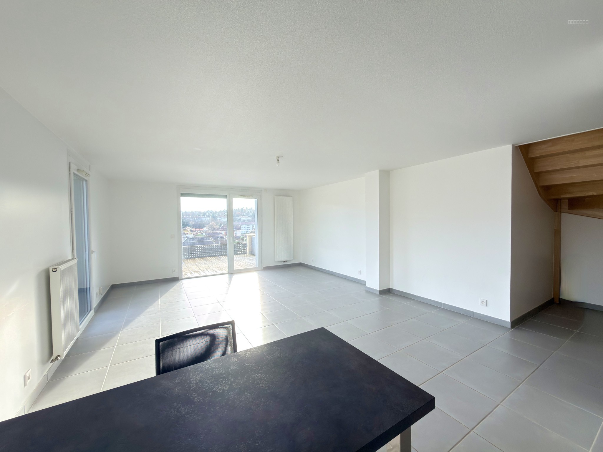 T5 Duplex avec 50 m2 terrasse - Annecy garage — photo 5