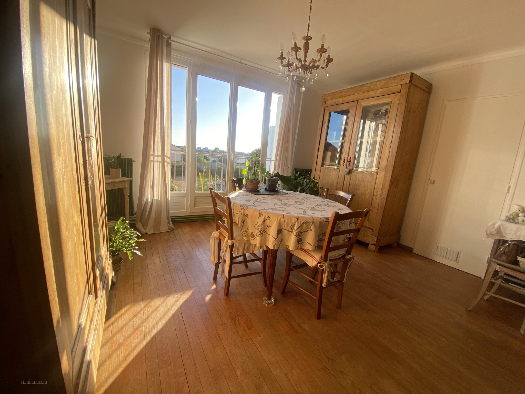 Appartement T4 proche tram — photo 2