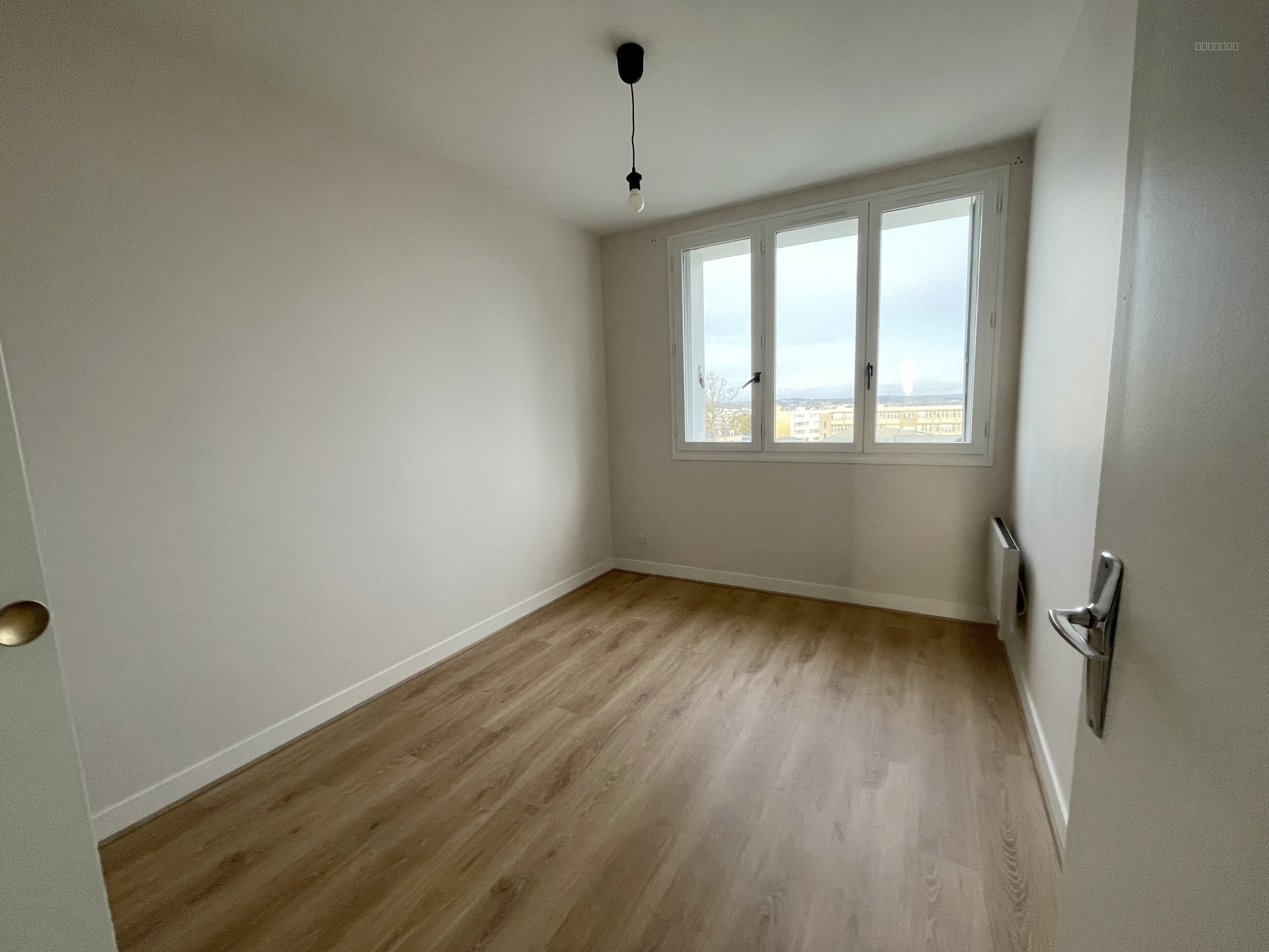 Appartement Croix de Pierre Le Mans — photo 9