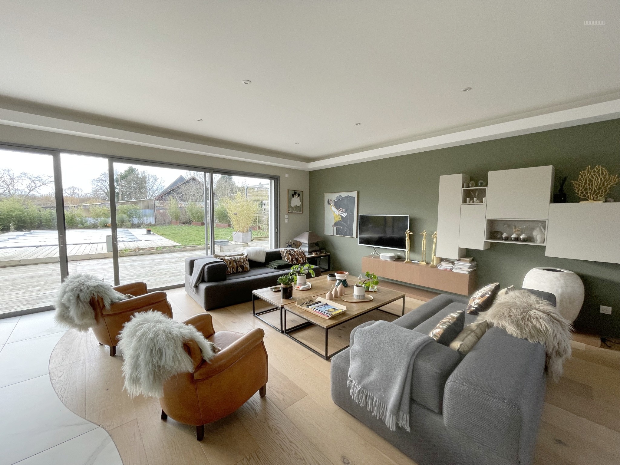Maison contemporaine sur la commune de Trangé — photo 3