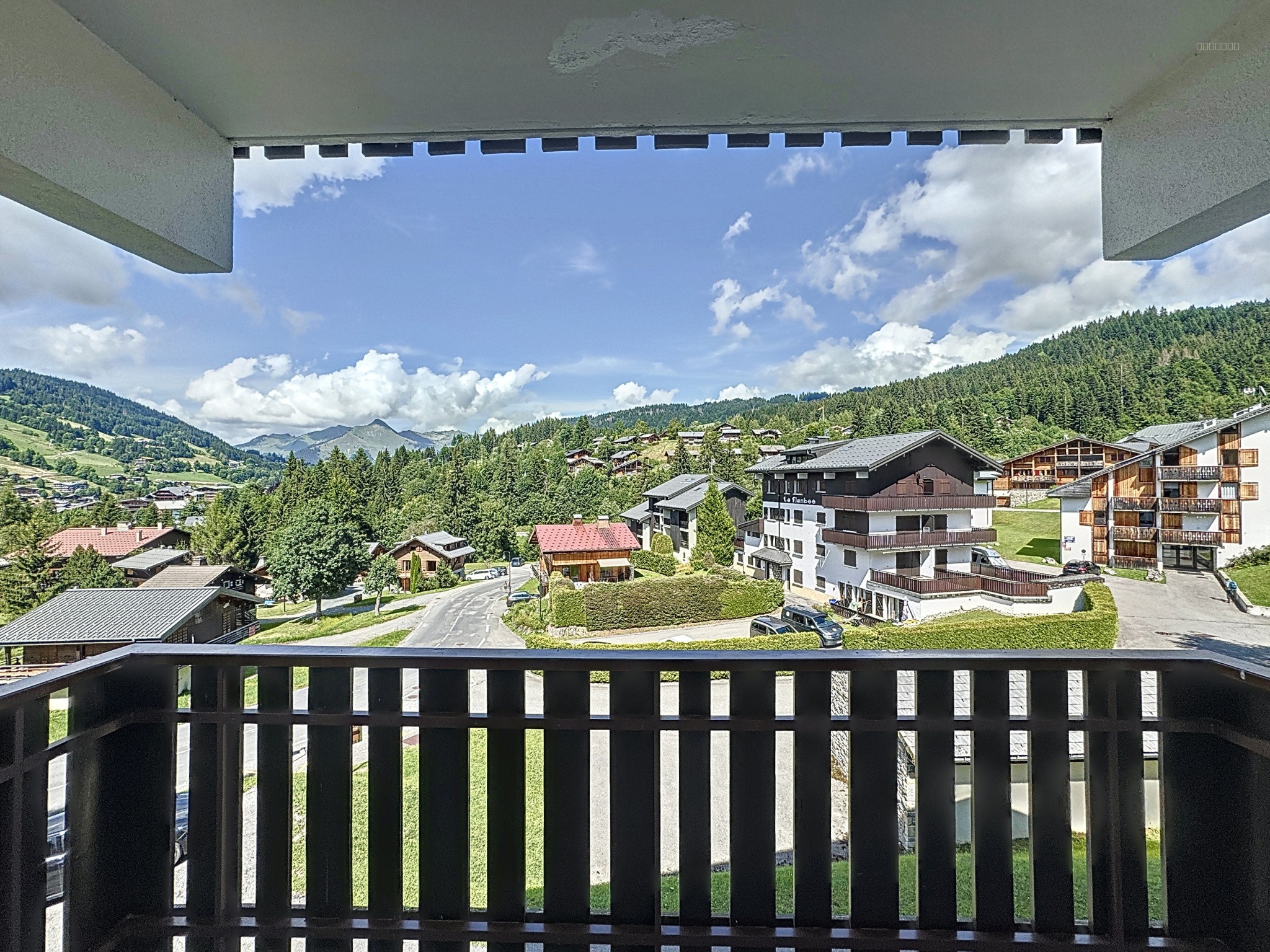 Les Gets - Appartement T2 de 50m2 avec Grand Balcon - — photo 5