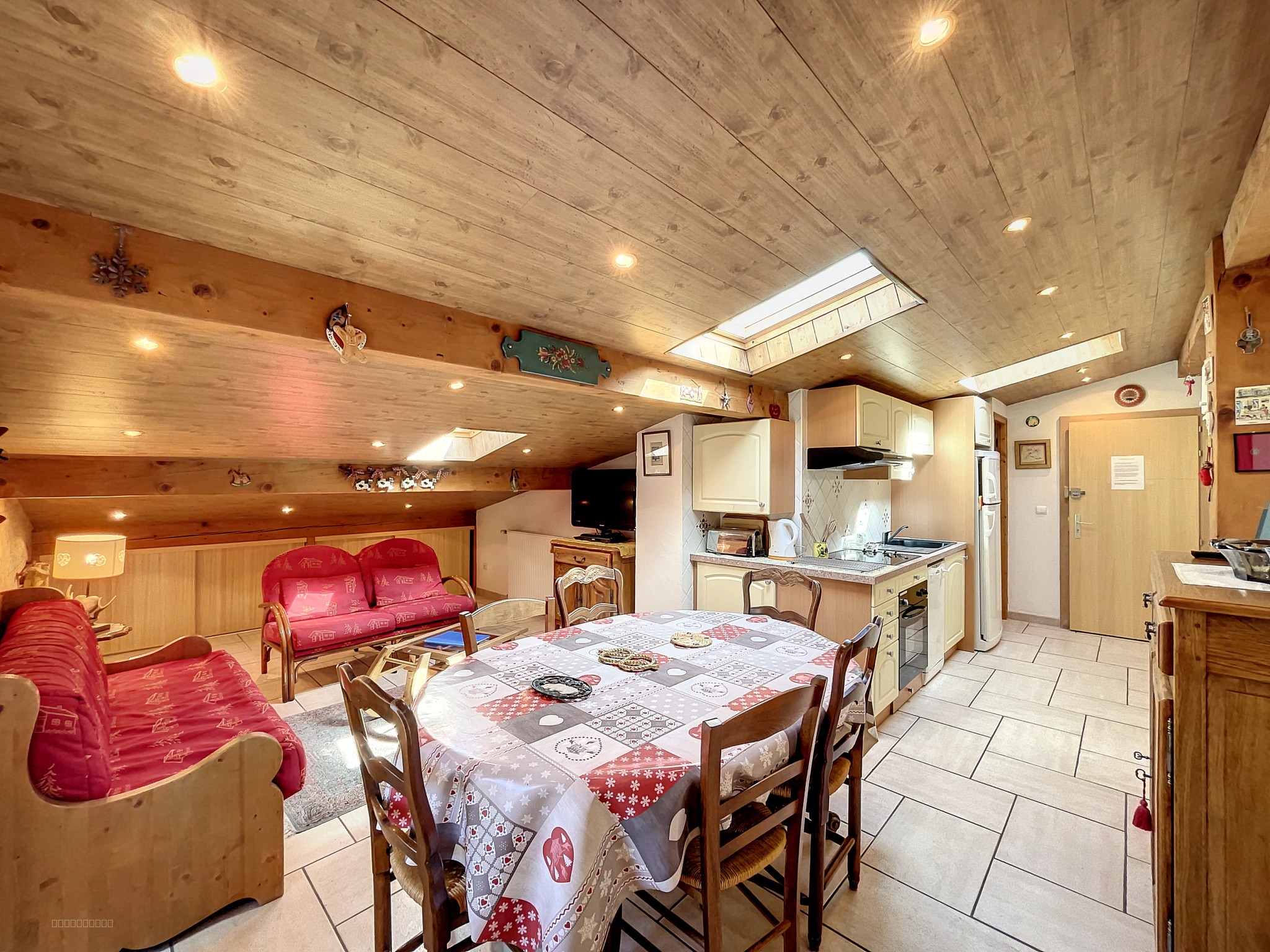 Les Gets - Appartement T3 - 57 m2 de surface totale - 2 Chambres   Proche village — photo 2