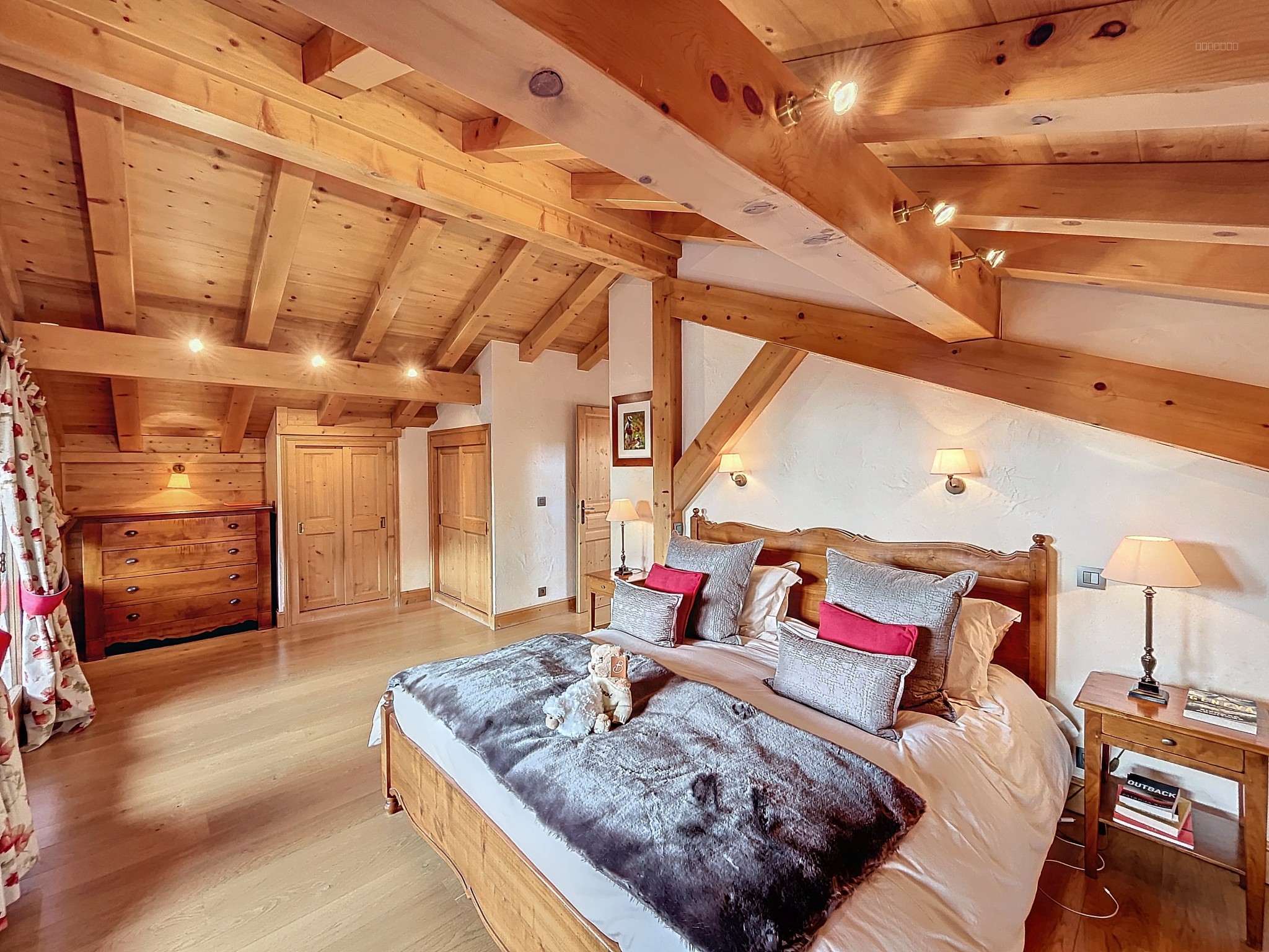 Les Gets - Authentique chalet de 223 m2 - 4 suites - cadre prisé — photo 9