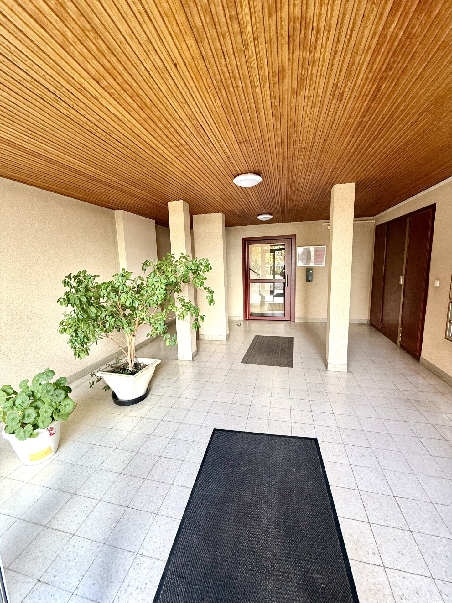 À vendre   Appartement 5 pièces rénové   Résidence du Parc à Villiers sur Orge — photo 10