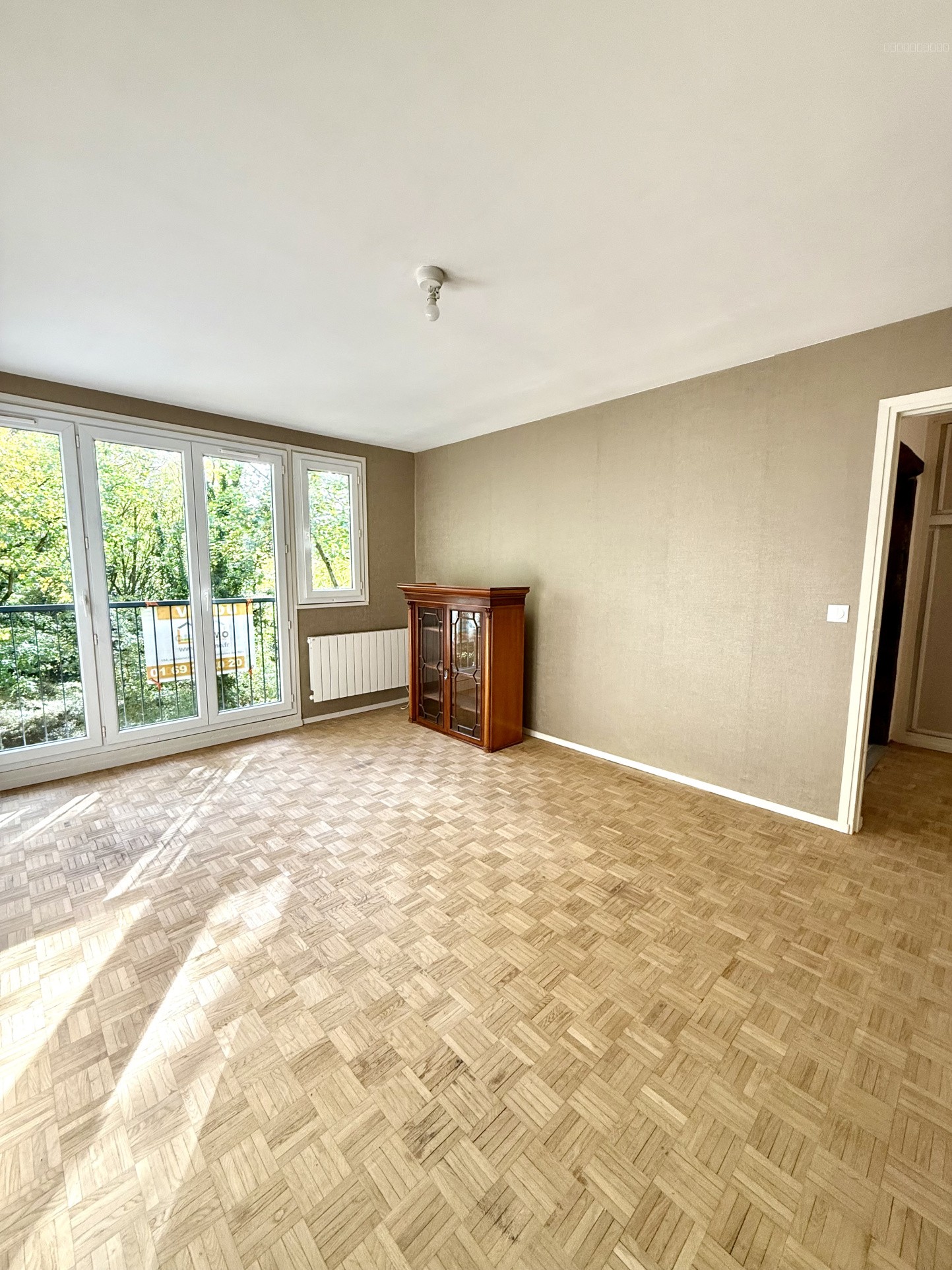À vendre   Appartement 5 pièces rénové   Résidence du Parc à Villiers sur Orge — photo 3