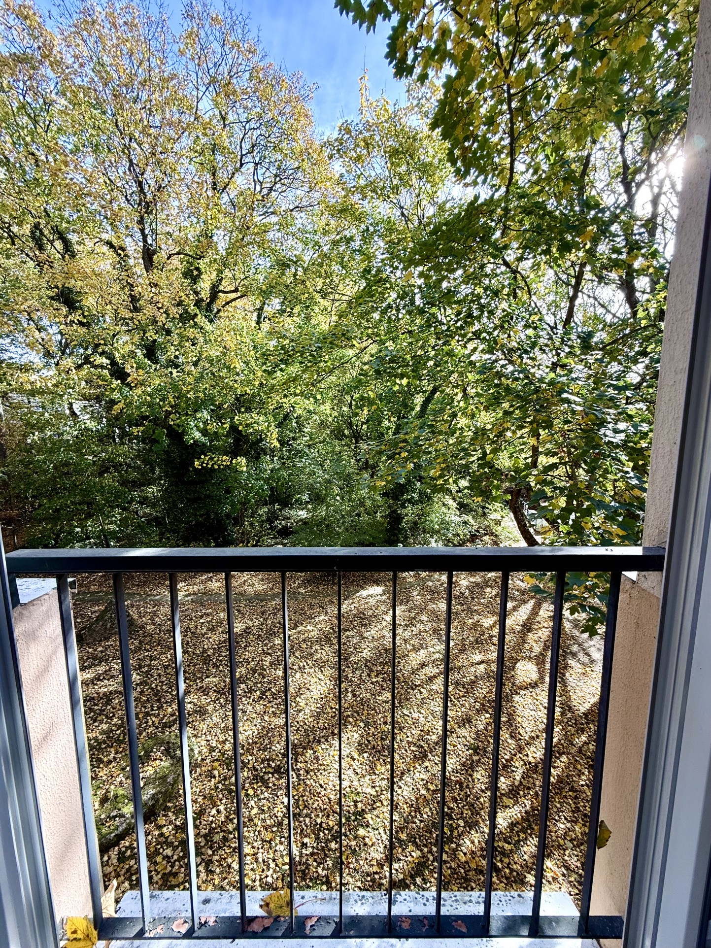 À vendre   Appartement 5 pièces rénové   Résidence du Parc à Villiers sur Orge — photo 2