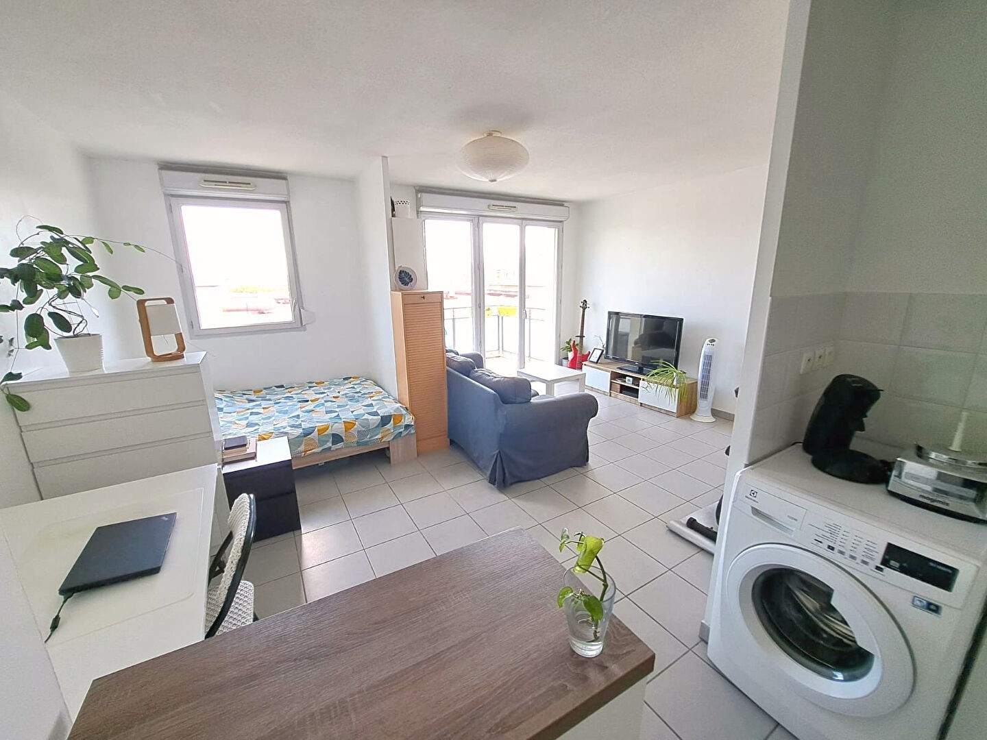 T1 31m2 avec balcon à Jolimont en dernier étage avec Vue — photo 3