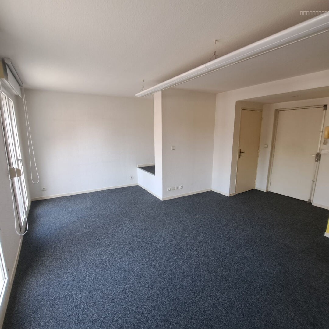Bureaux / appartement de 82 m2 à St Michel au 1er étage ! — photo 7