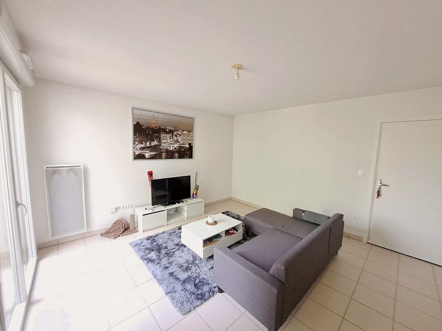 T2 45m2 au calme avec balcon et parking, Grand Selve — photo 4