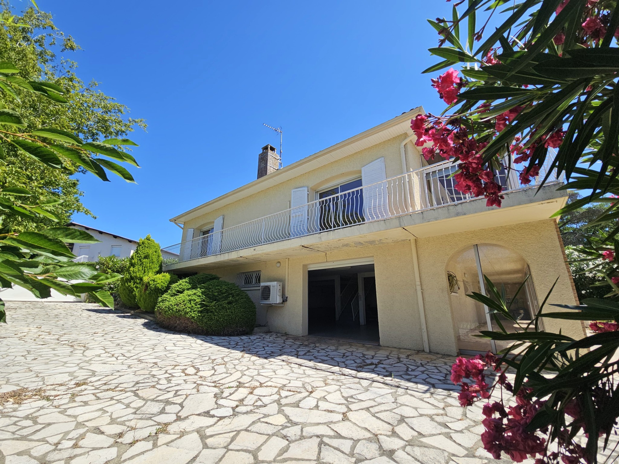 Maison de caractère à Mons de 165m2 avec piscine et vue Pyrénées — photo 6