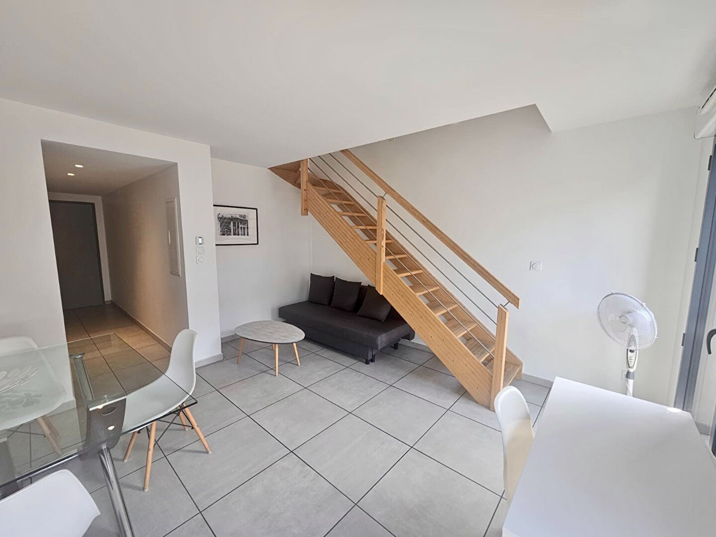 T2 en duplex en dernier étage à Jeanne d'Arc dans un immeuble de 2015 ! — photo 2