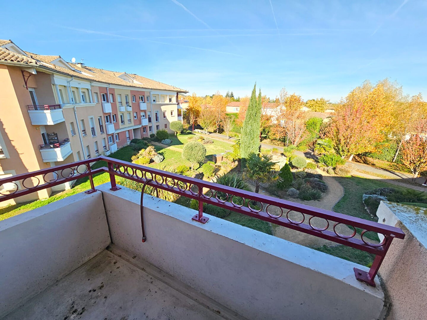 T3 avec balcon et 2 parkings à Péchabou en dernier étage avec vue ! — photo 11