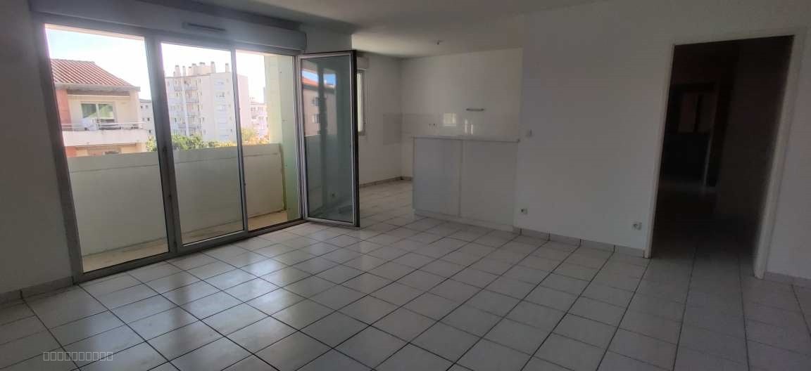 T3 bis de 73M2 avec Balcon et pkg à Toulouse Bourrassol — photo 4