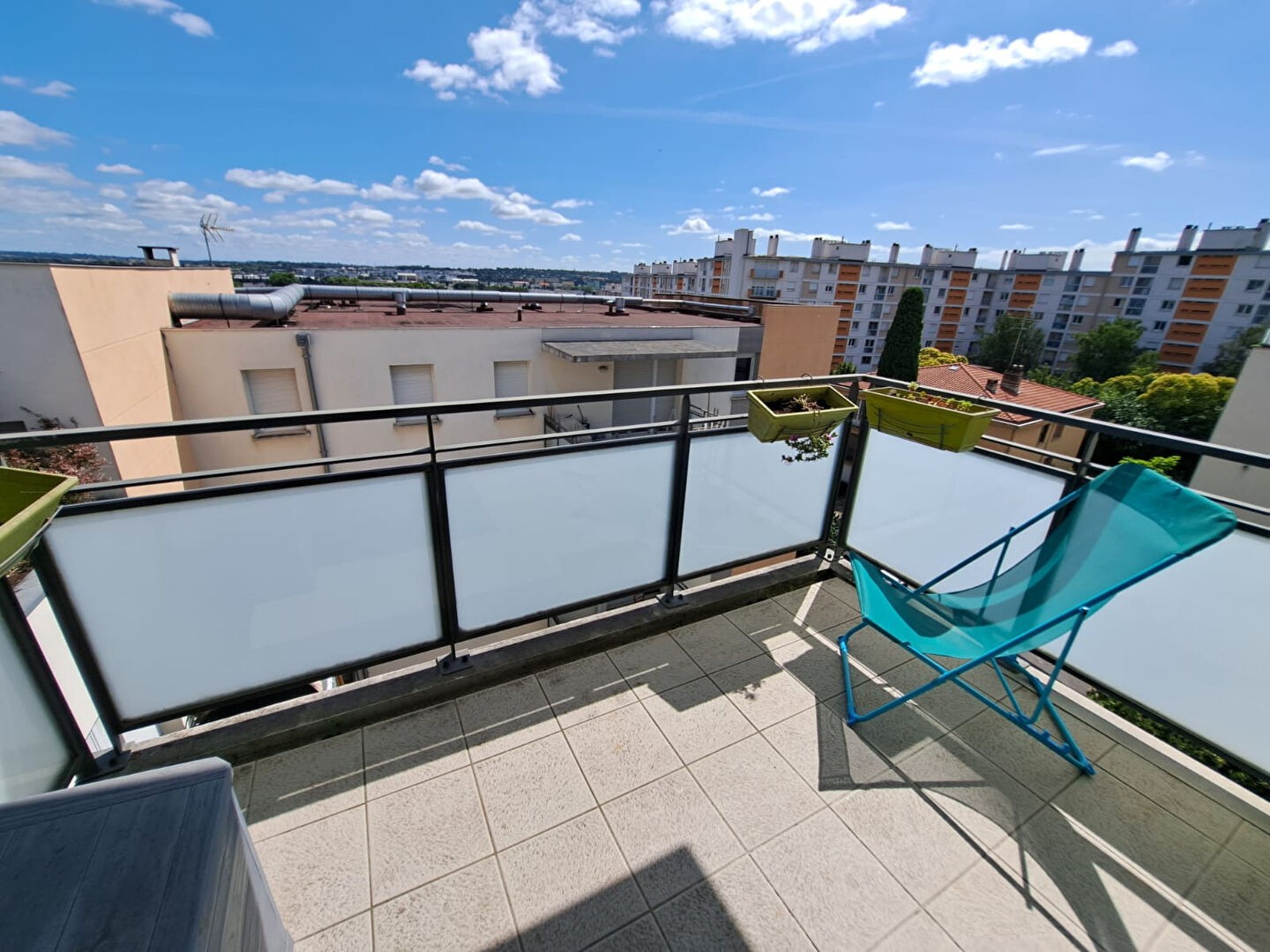 T1 31m2 avec balcon à Jolimont en dernier étage avec Vue — photo 6