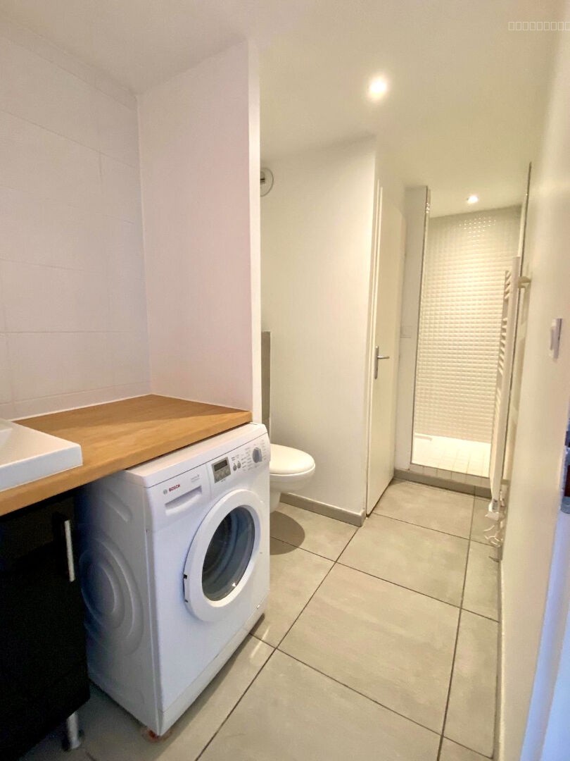 T2 en duplex en dernier étage à Jeanne d'Arc dans un immeuble de 2015 ! — photo 5