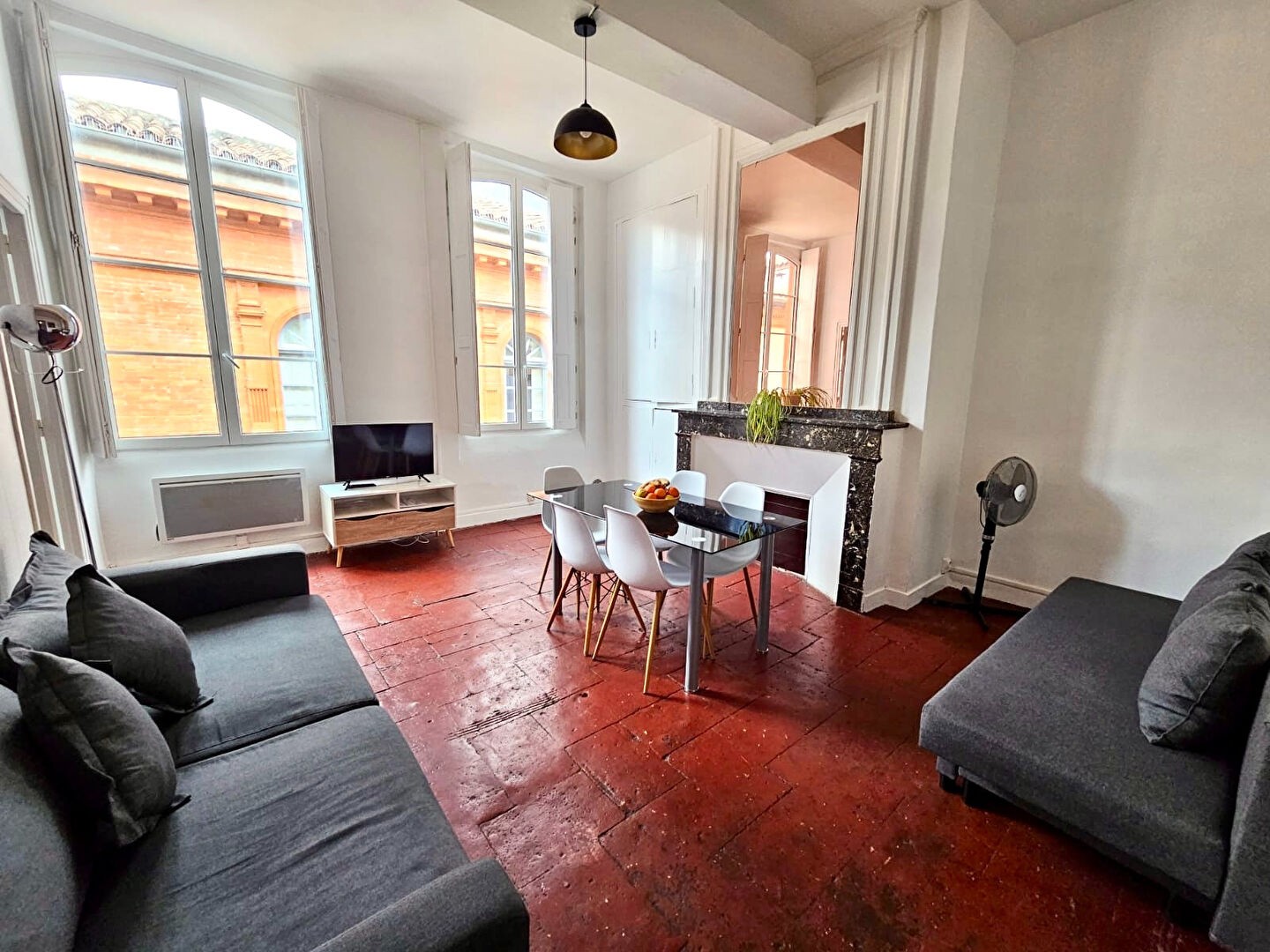T2 de charme de 45m2 aux Carmes / Saint Etienne — photo 4