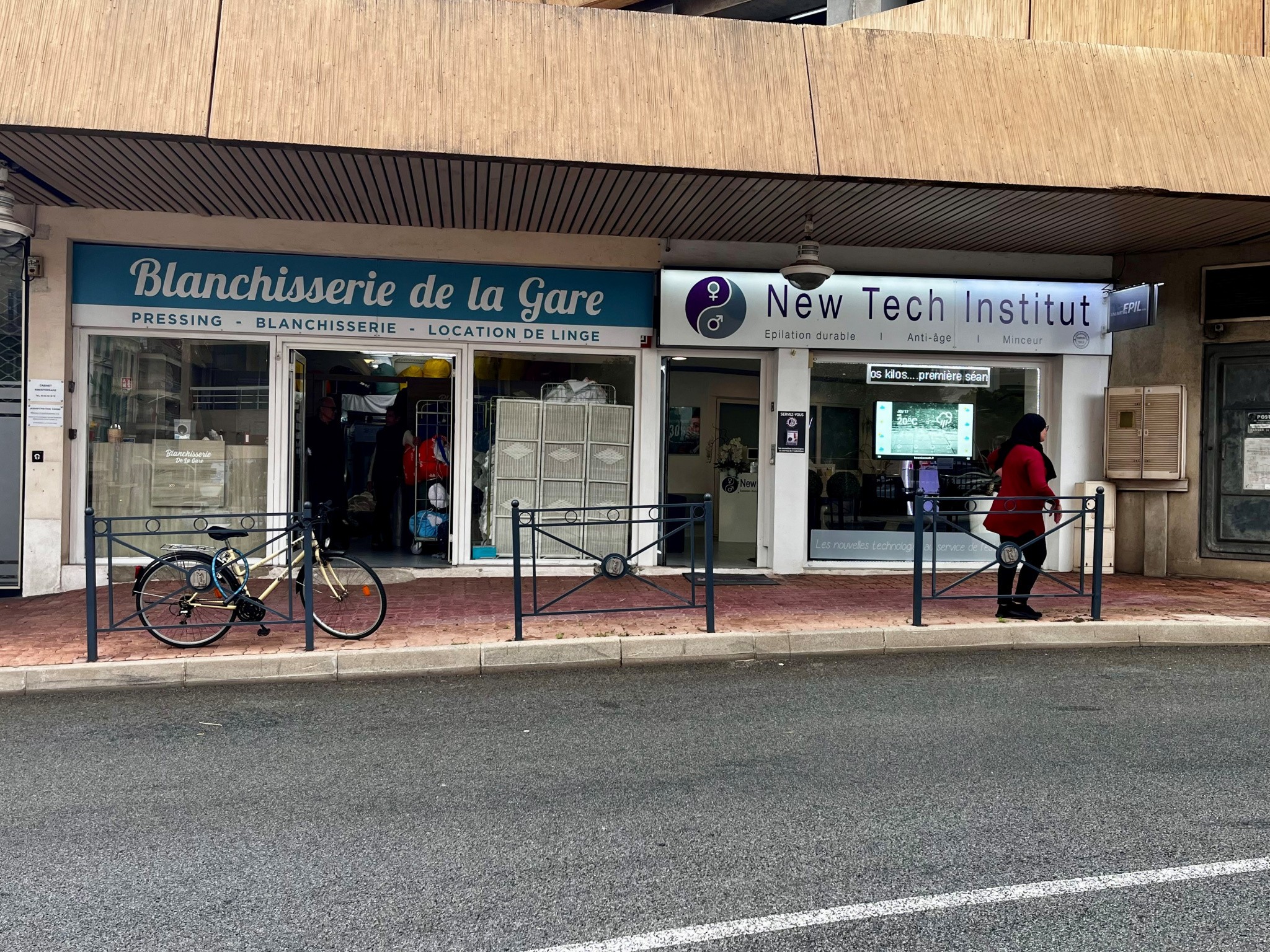 murs commerciaux