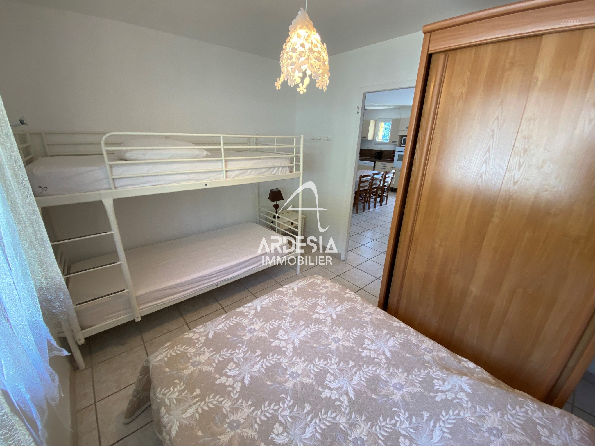 Maison avec 3 appartements indépendants — photo 7