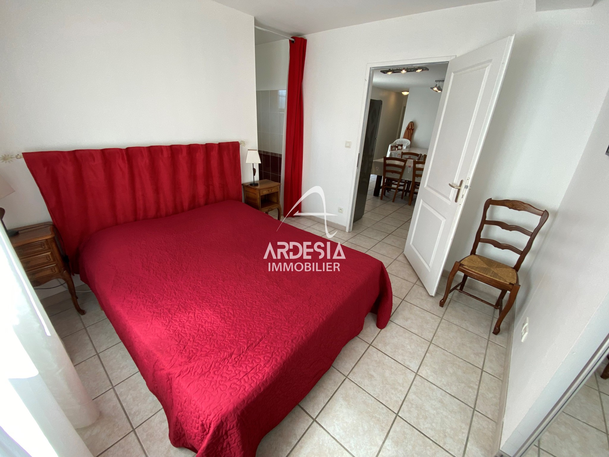 Maison avec 3 appartements indépendants — photo 3