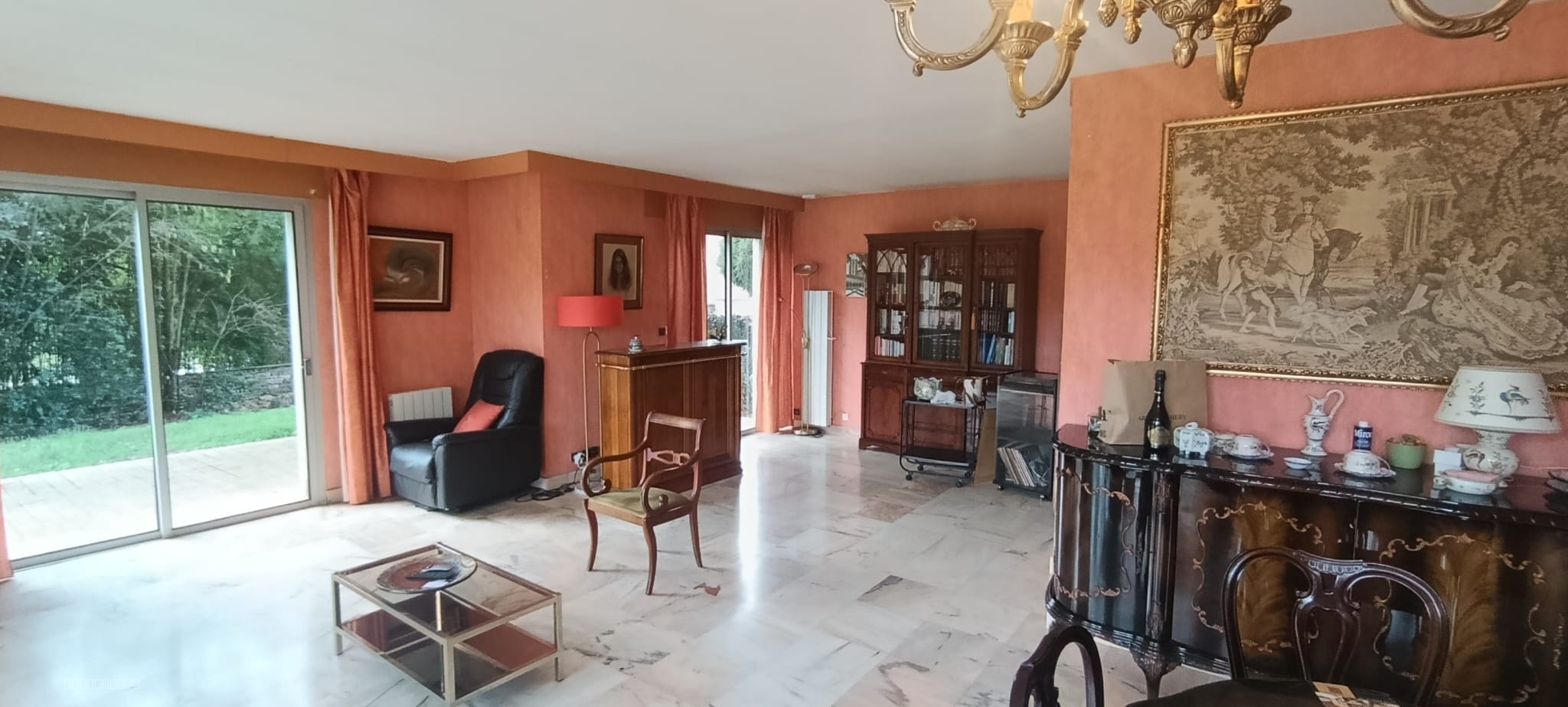 Propriété avec maison 200 M2 - Parc 1200 M2 - Garage - Terrasse - Dépendance - Vue Garonne — photo 8