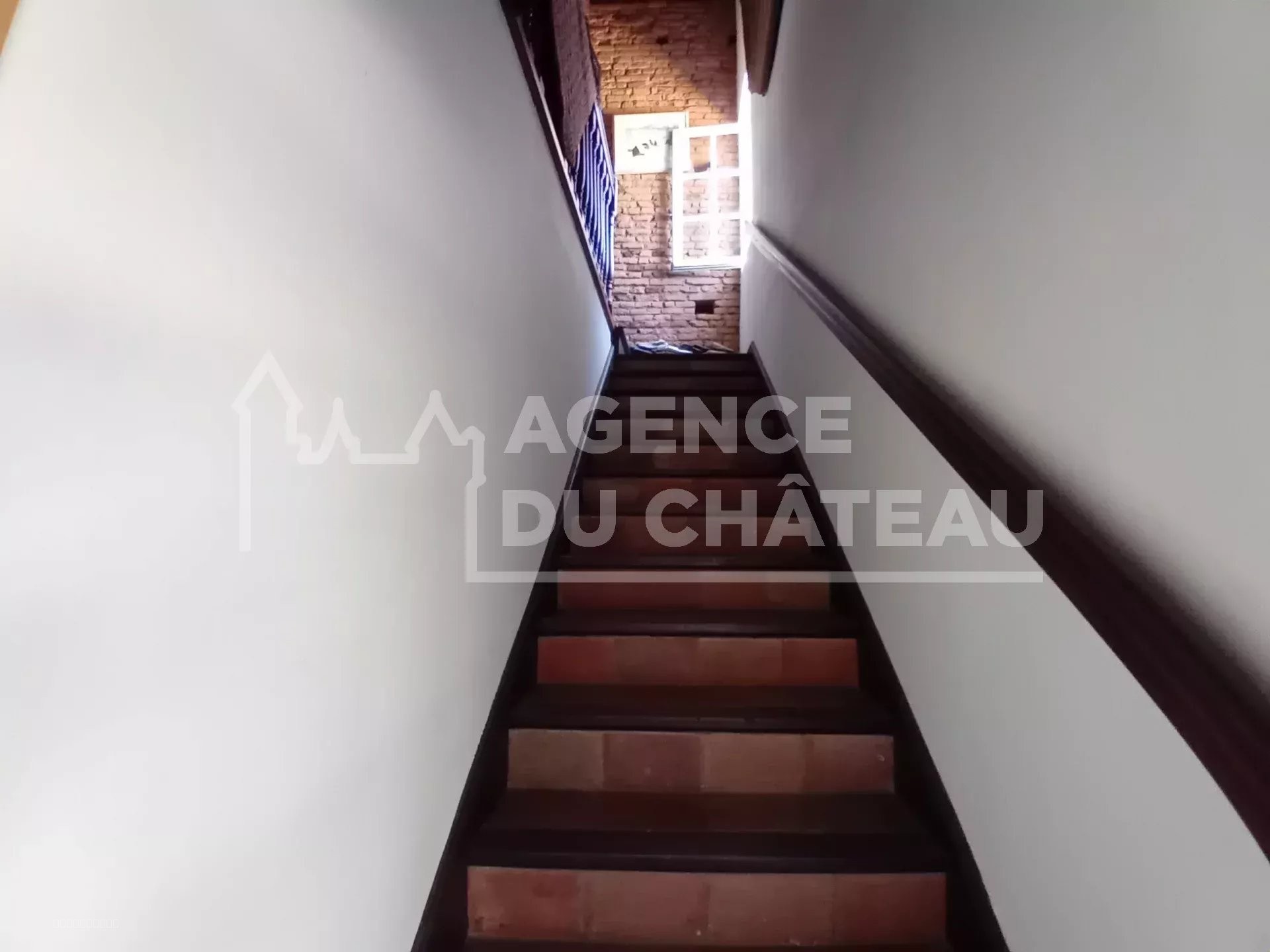 PORTET Centre: Demeure de caractère avec dépendance et garage   Terrain clos de 1 100 m2 — photo 4