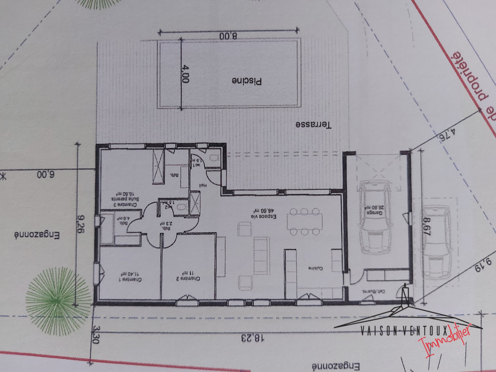 Terrain arboré de 1350 m2 avec permis de constuire pour une habitation de 100m2, un gararge et une piscine. — photo 4