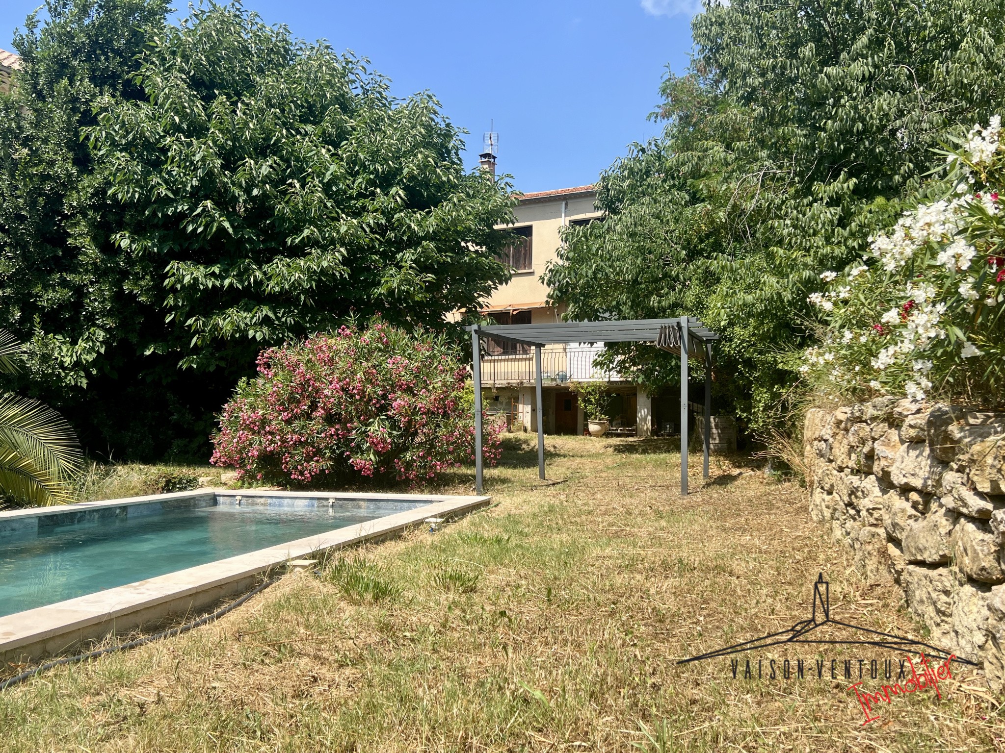 Maison de Village avec piscine à 10 mn de Vaison La Romaine — photo 4