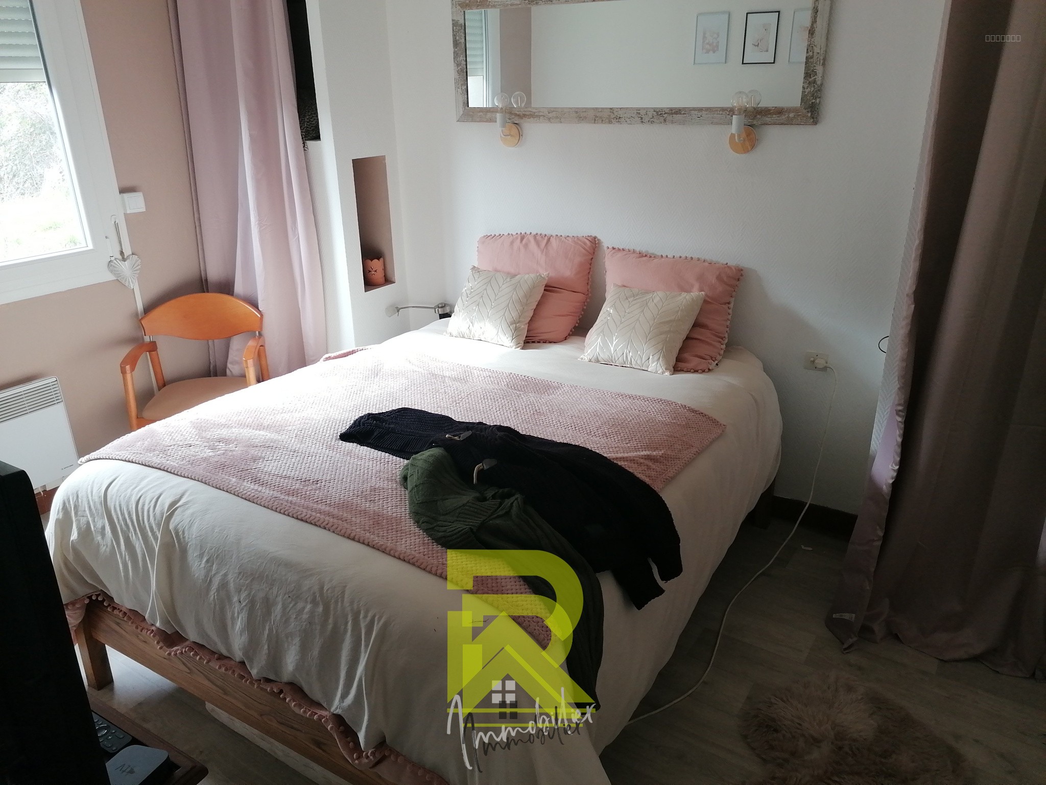 A vendre a CAUDEBRONDE Maison atypique au coeur de la montagne noire — photo 9
