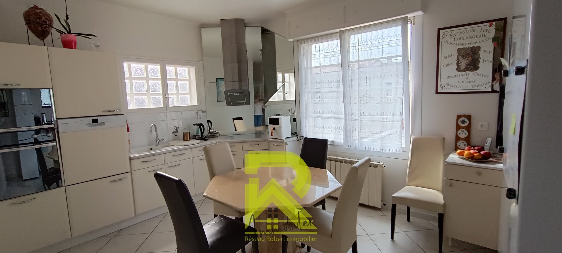 COUP DE COEUR ! Maison et T3, 168m2 , piscine , clôturée — photo 3