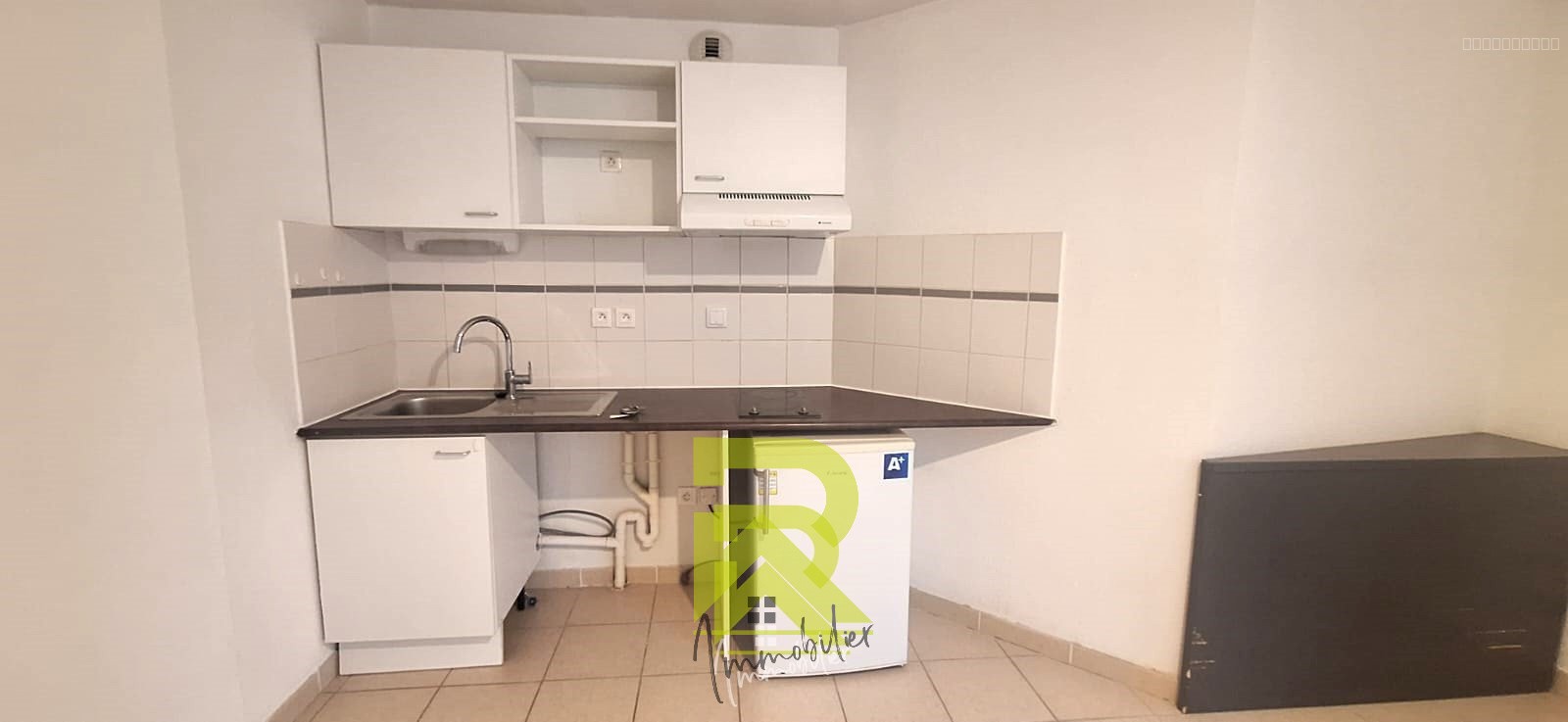 STUDIO 31m2 avec Parking intérieur - LIBRE AU 1er JUIN 2025 — photo 7