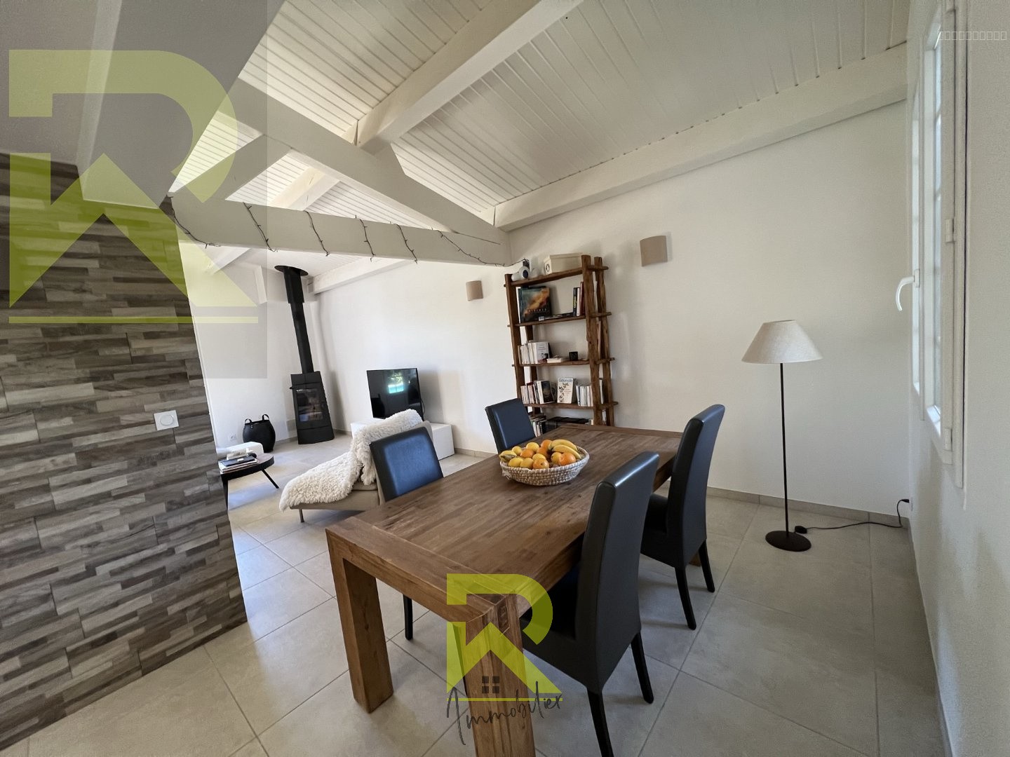 Maison T4, piscine, 600m2 de terrain — photo 3