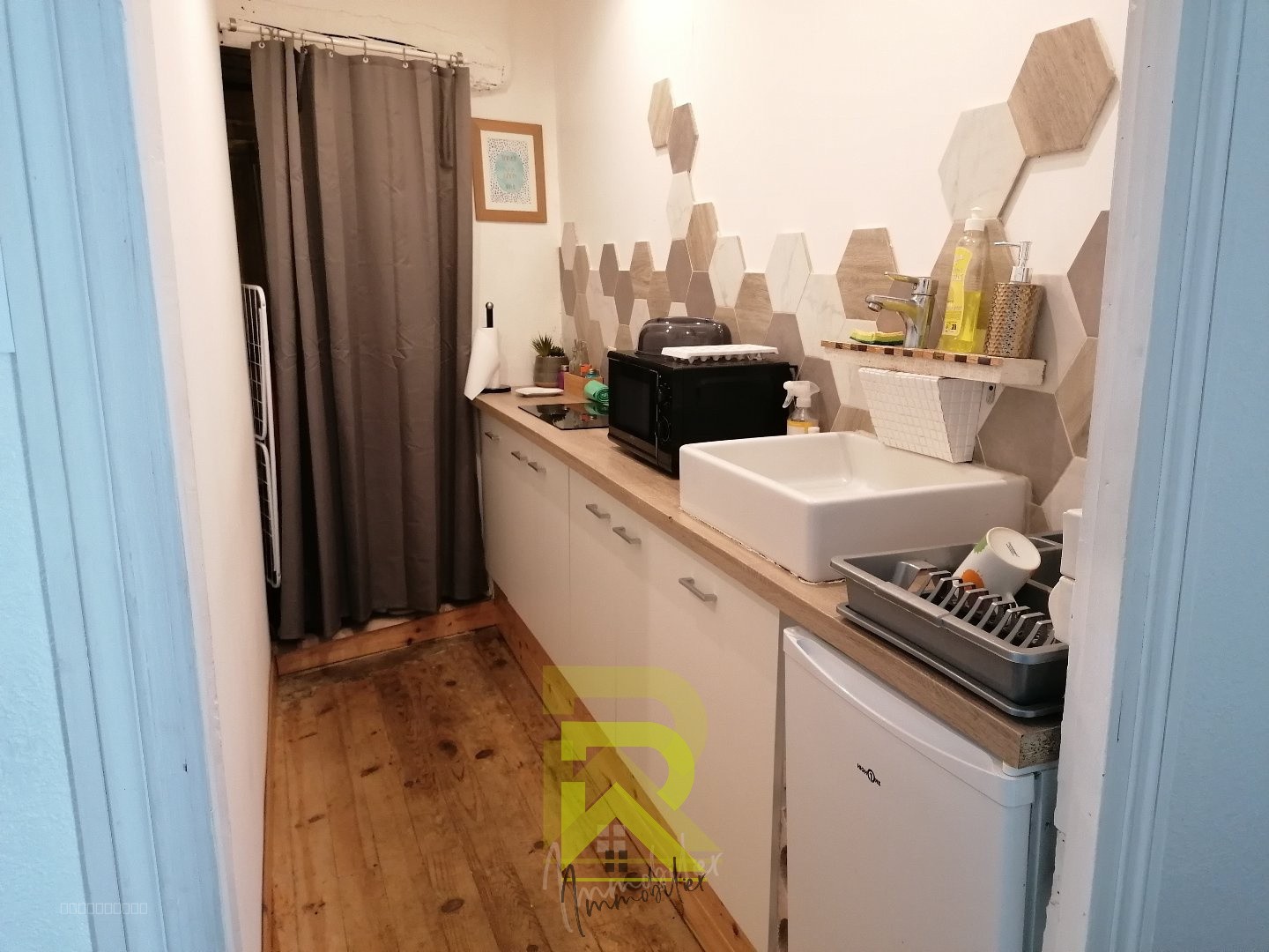 A vendre a CAUDEBRONDE Maison atypique au coeur de la montagne noire — photo 6