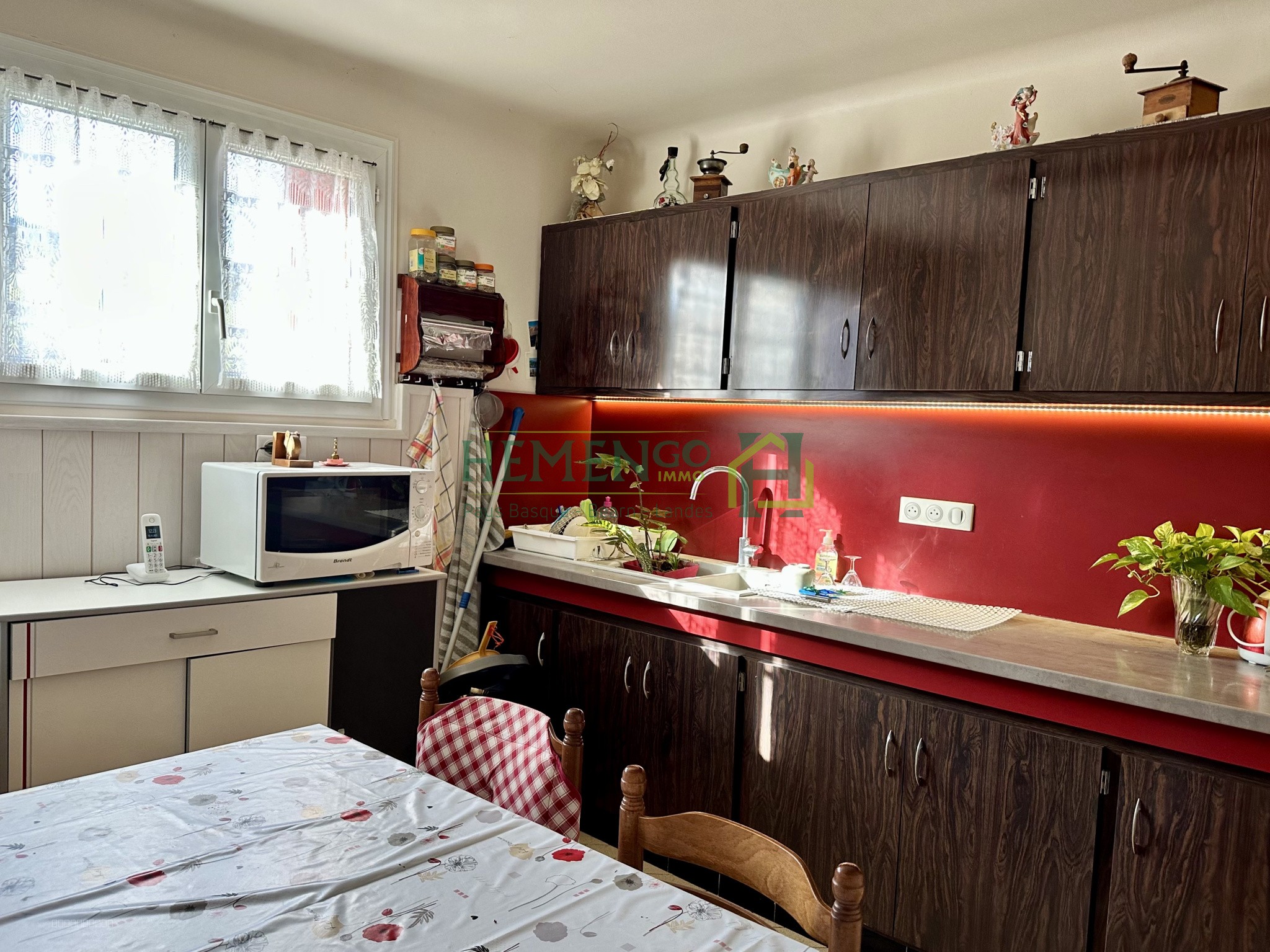 Charmante maison alliant confort et proximité des services à Saint-Palais — photo 8