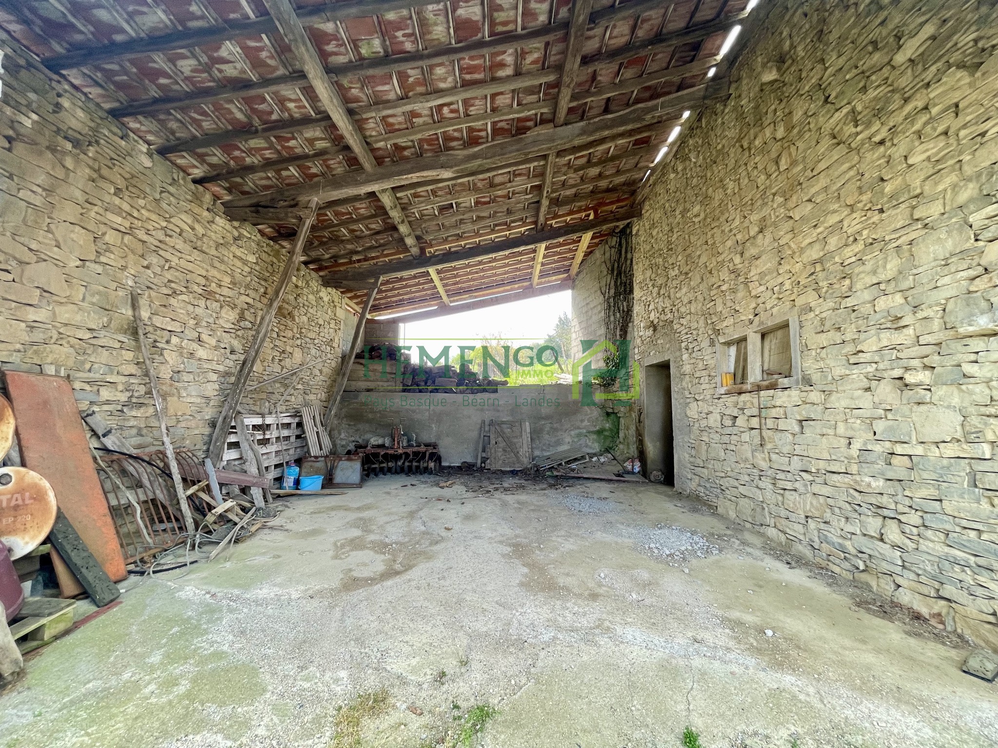 Authenticité, charme et potentiel sur un vaste domaine de plus de 6 hectares — photo 8