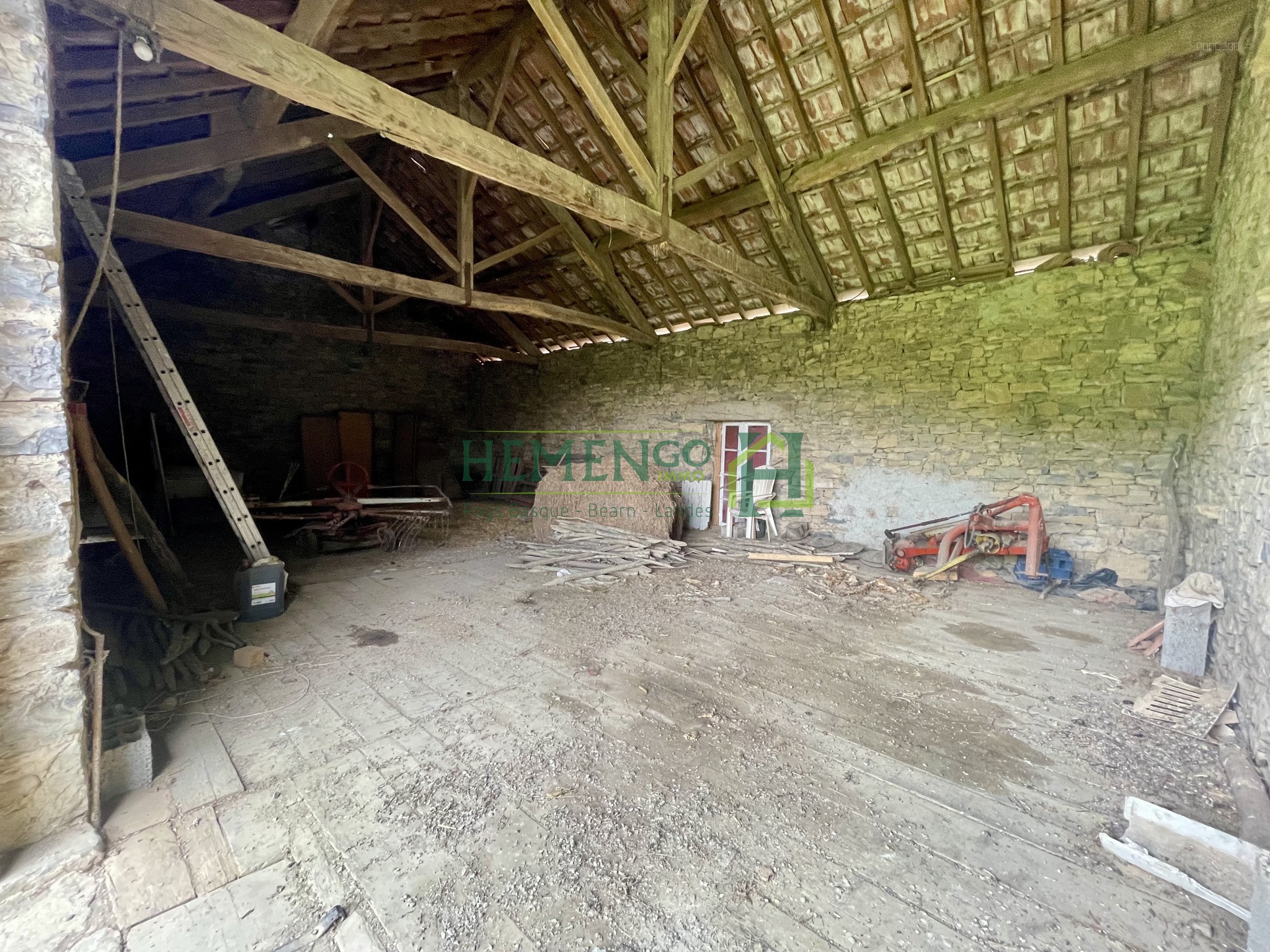 Authenticité, charme et potentiel sur un vaste domaine de plus de 6 hectares — photo 9