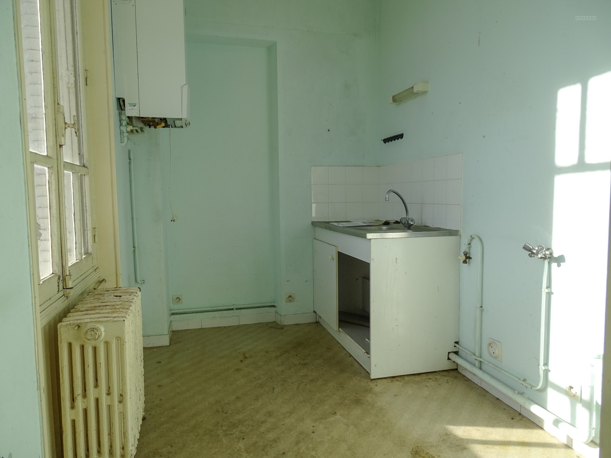 Immeuble à rénover de 186m2 à vendre à Villefranche-Sur-Cher — photo 3